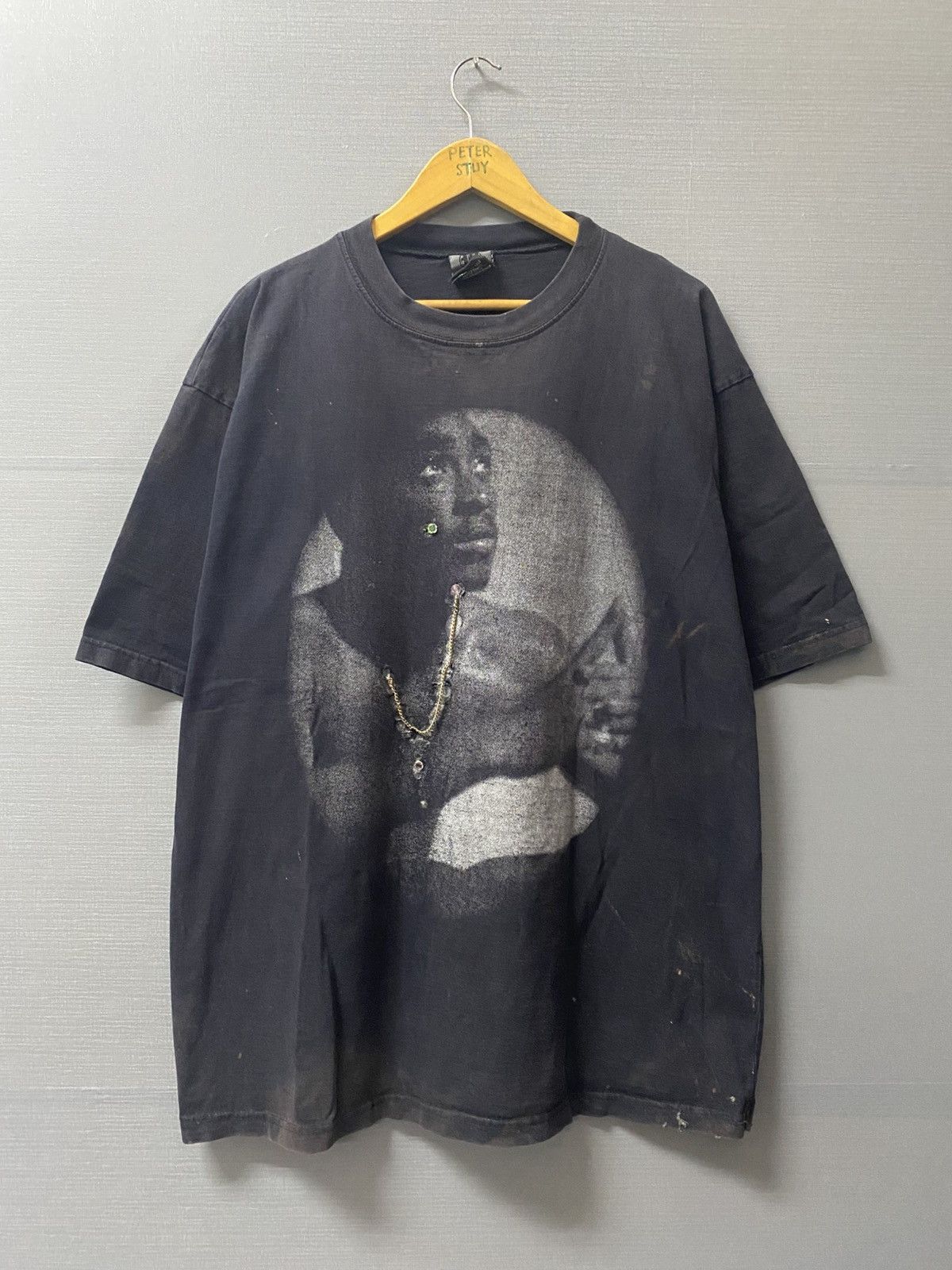 Vintage Vintage Lagend 2 Pac Shakur Tee Size US XXL / EU 58 / 5 - 1 Thumbnail