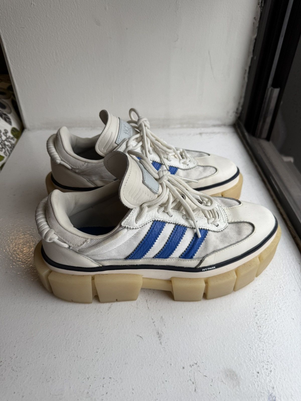 Adidas × Ivy Park Ivy Park x Adidas Super Sleek Chunky Sneaker Size US 9.5 / EU 42-43 - 5 Thumbnail