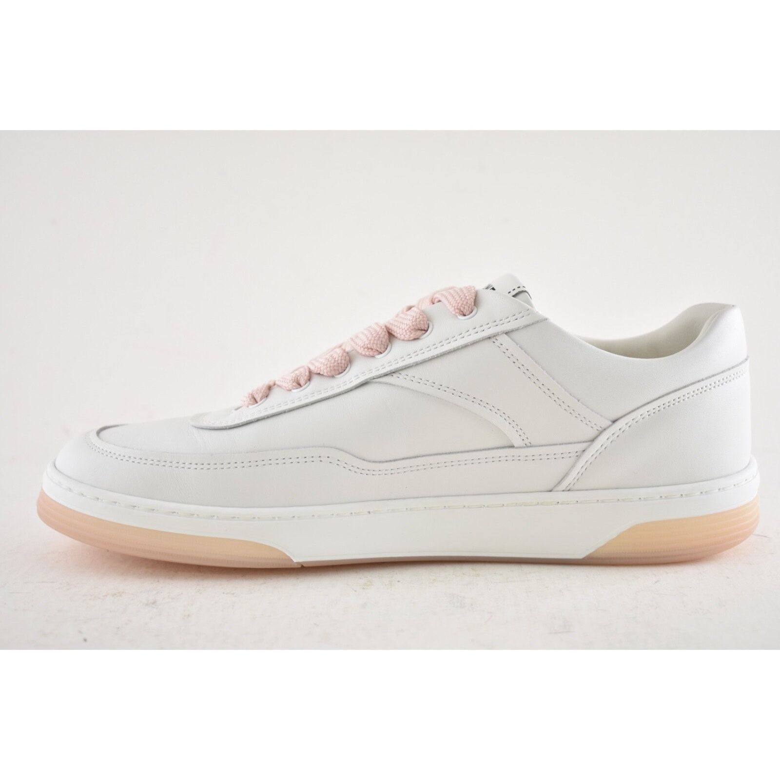 Chanel Chanel Leather CC Logo Flat Lace Up Runner Sneaker 38.5 Size US 8.5 / IT 38.5 - 12 Thumbnail