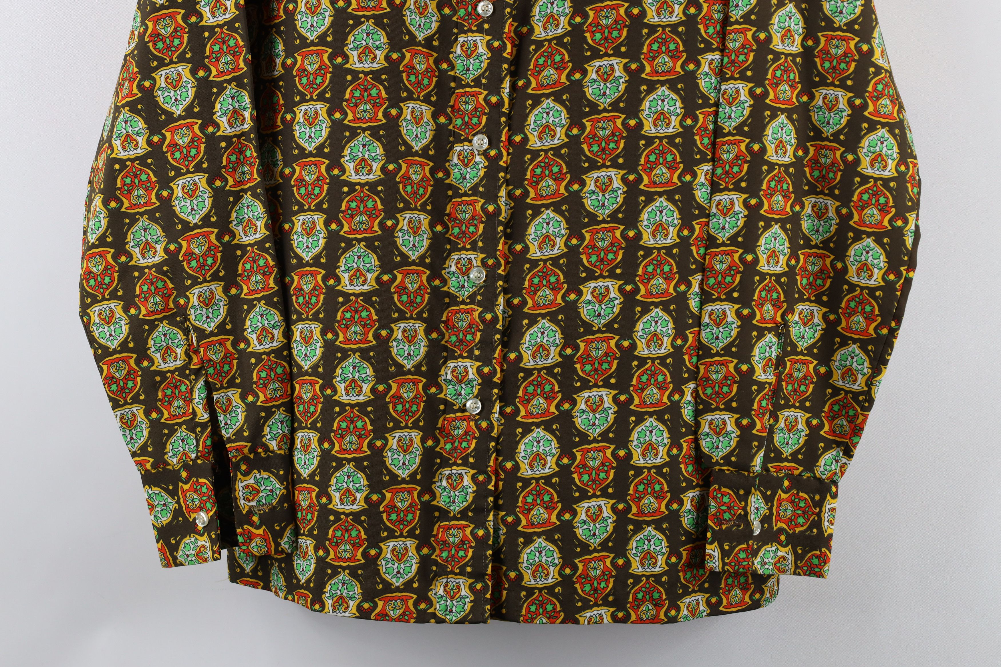 Vintage Vintage 60s 70s Streetwear Crest Flower Button Shirt USA Size XL / US 12-14 / IT 48-50 - 3 Thumbnail