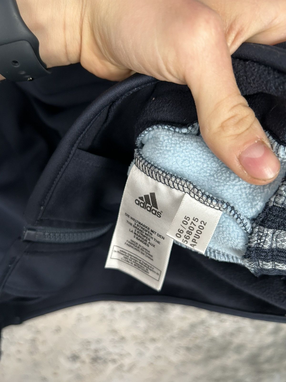 Adidas Vintage Adidas Zip Sweatshirt Streetwear Blue Sportswear Zip Size US L / EU 52-54 / 3 - 8 Thumbnail
