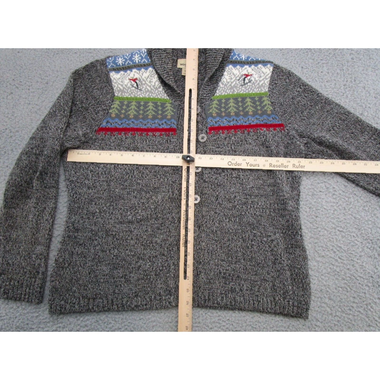 Vintage Woolrich Cardigan Ski Embroidered Woolrich Gray Size L Womens Sweater Cardigan Size L / US 10 / IT 46 - 5 Thumbnail