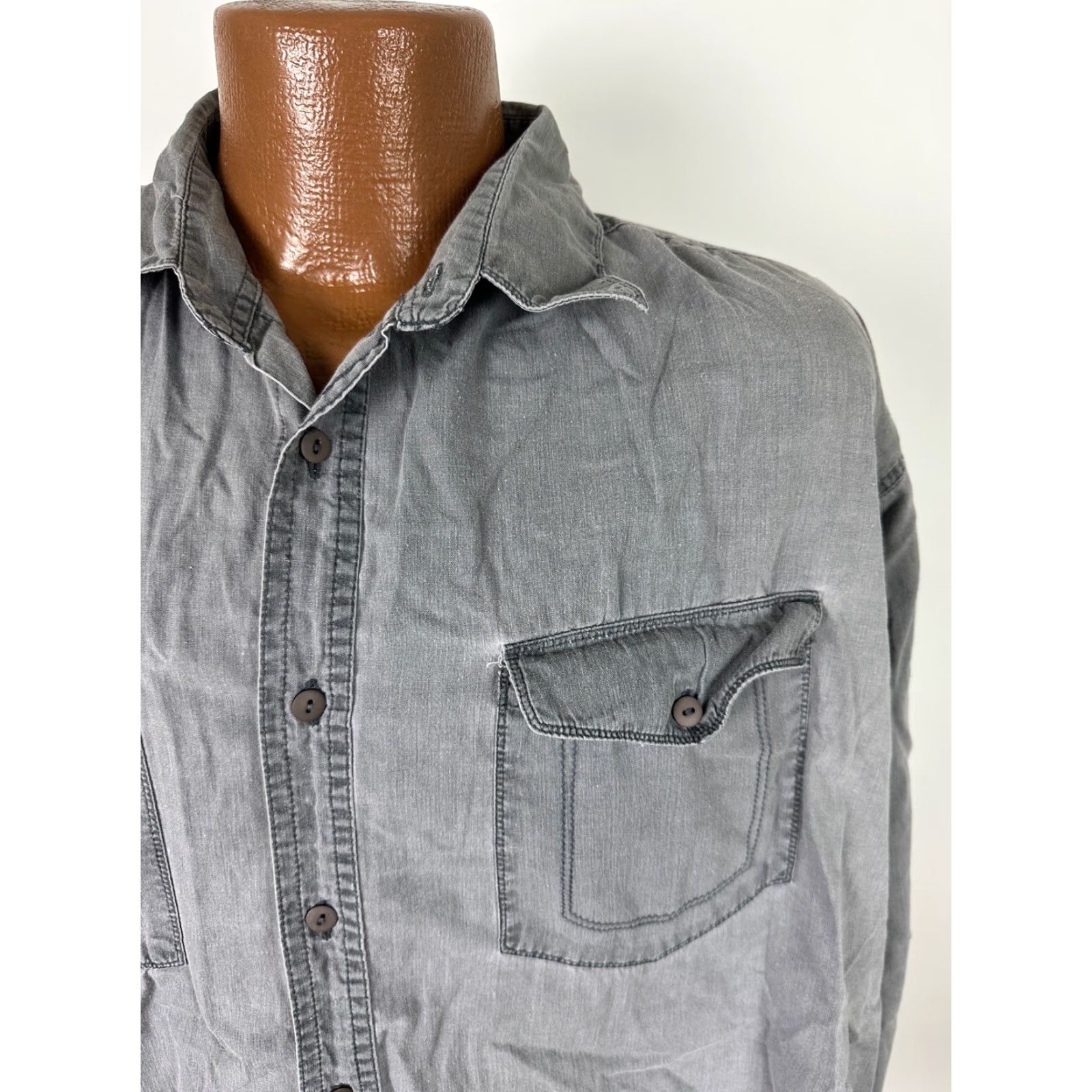 Vintage VINTAGE Todays News Shirt Men L Gray Garment Dyed Cotton Button-Up 80s 90s Casual, Grunge, Hipster Mens Size US L / EU 52-54 / 3 - 4 Thumbnail