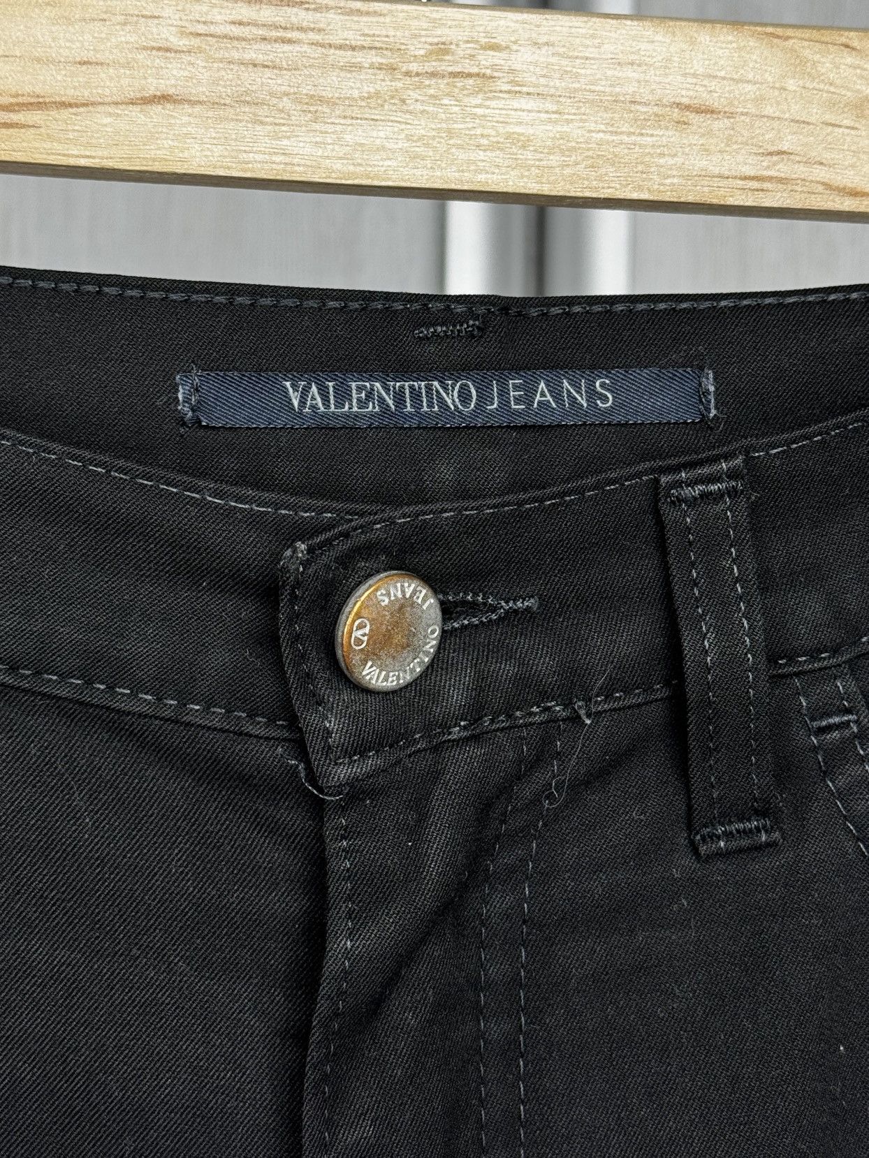 Valentino Valentino Jeans black lightweight casual straight pants 31 Size US 31 - 9 Thumbnail
