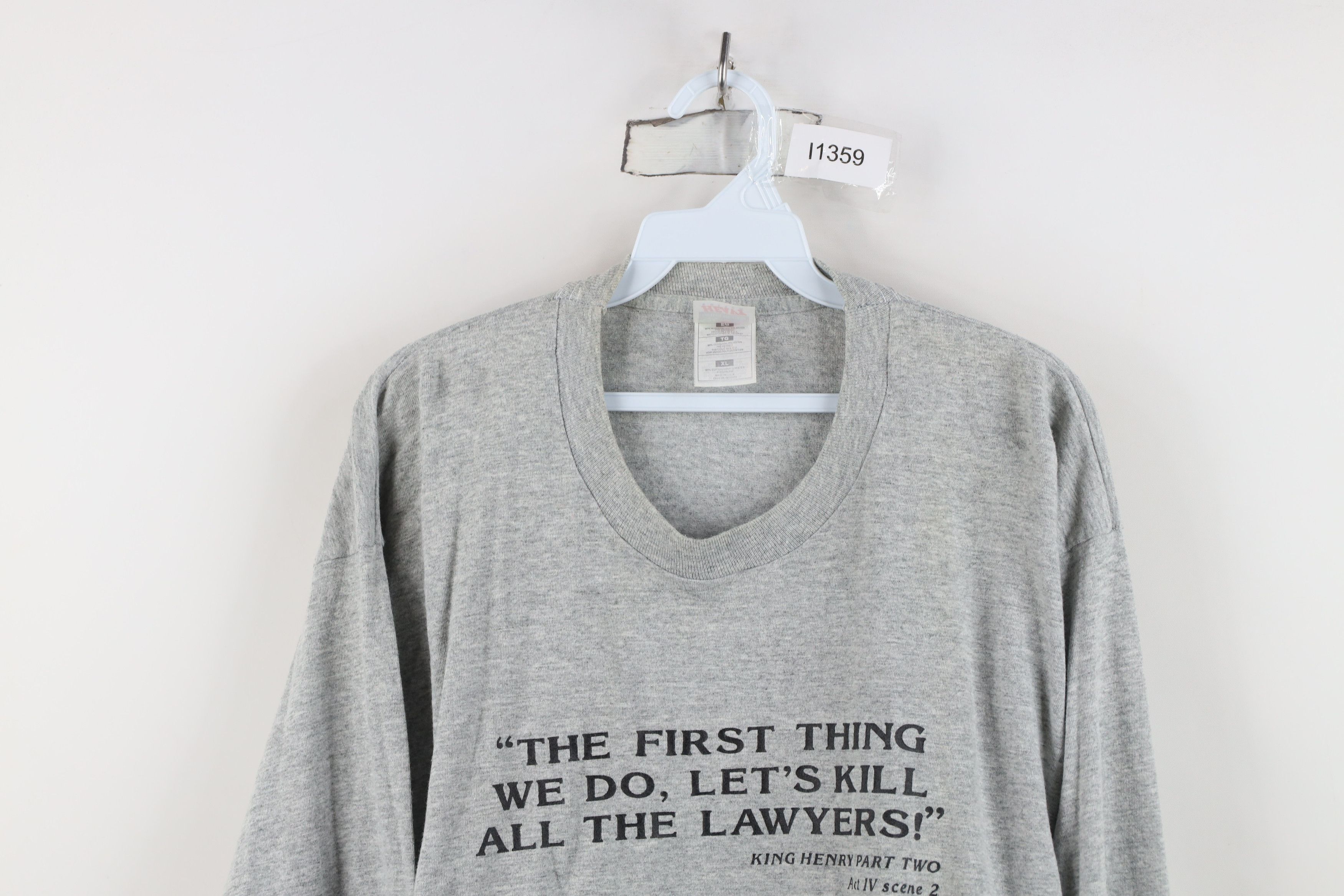 Vintage Vintage 90s Lawyers King Henry Stratford Festival T-Shirt Size US XL / EU 56 / 4 - 2 Thumbnail