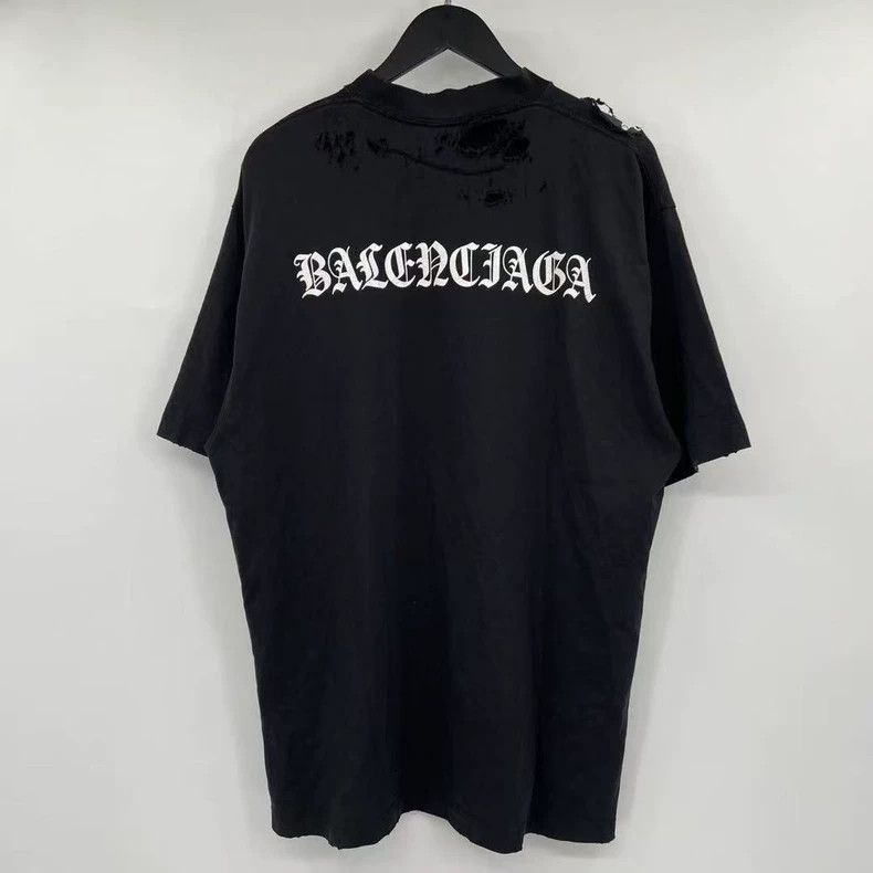 Balenciaga Balenciaga Back梵文 Letter Destroyed Short Sleeve Size US S / EU 44-46 / 1 - 1 Thumbnail