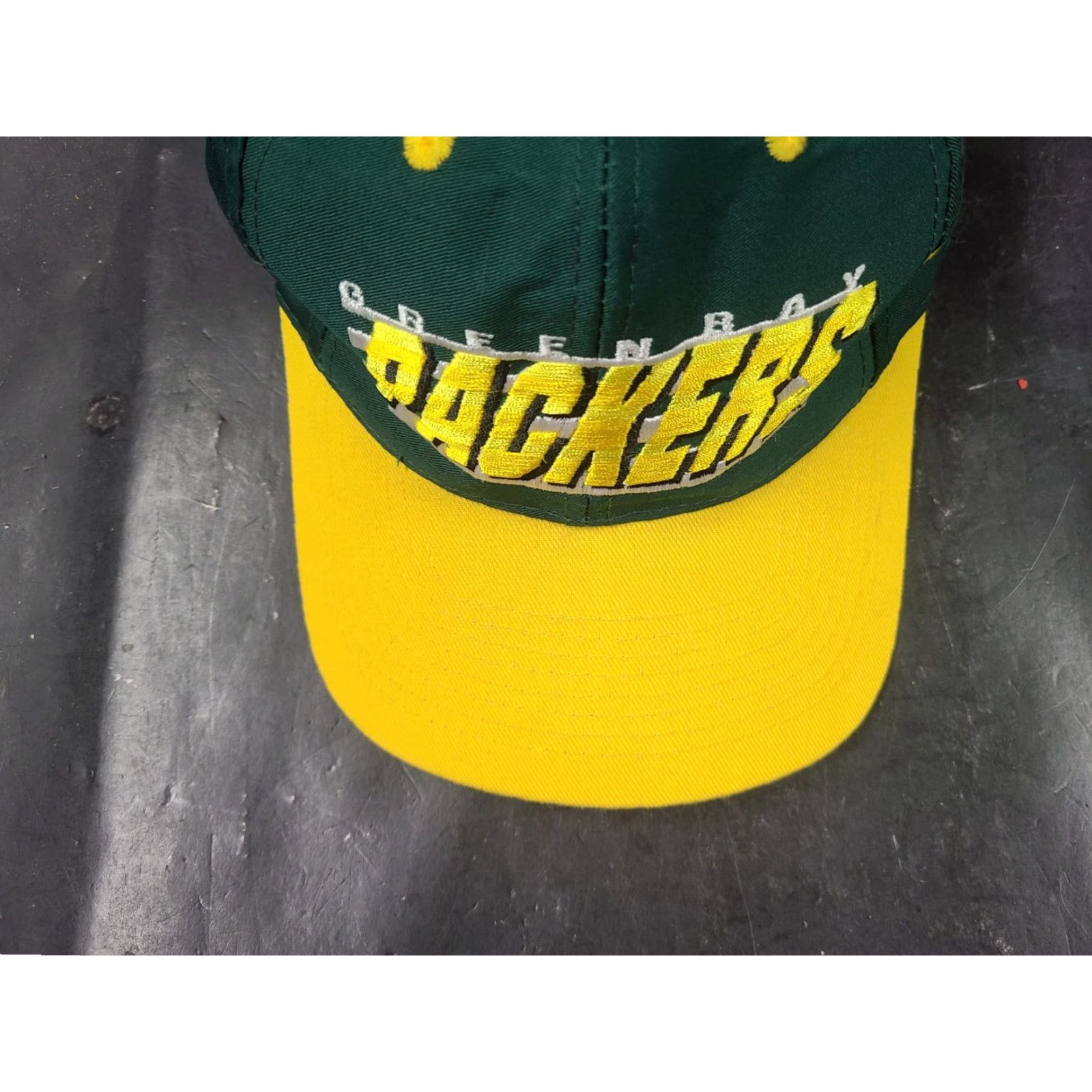 Logo Athletic VINTAGE Green Bay Packers Logo Athletic 90s Snapback Hat Cap Men One Size Green Adjustable Breathable Lightweight Stadium Casual Workwear WW2 Size ONE SIZE - 3 Thumbnail