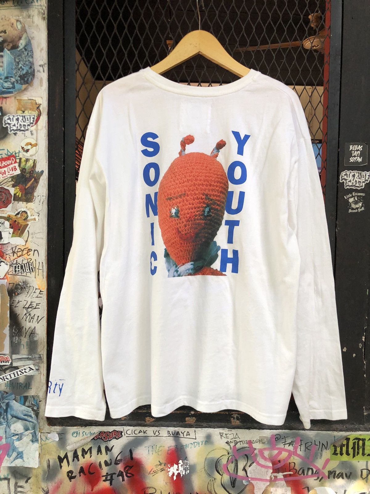 Band Tees SONIC YOUTH DIRTY LONG SLEEVE Size US L / EU 52-54 / 3 - 1 Thumbnail