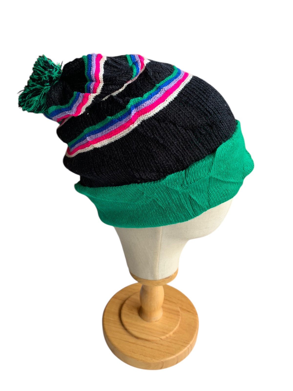 14th Addiction × Vintage Vintage Volcom Streetwear Winter Sessions Beanie Hats Size ONE SIZE - 5 Thumbnail