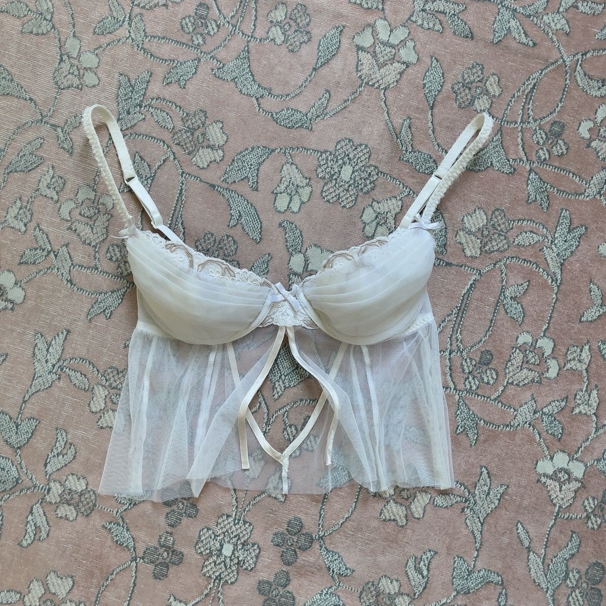 Victoria's Secret Victoria’s Secret White Mesh Babydoll Top (34B/32C) Size S / US 4 / IT 40 - 9 Thumbnail