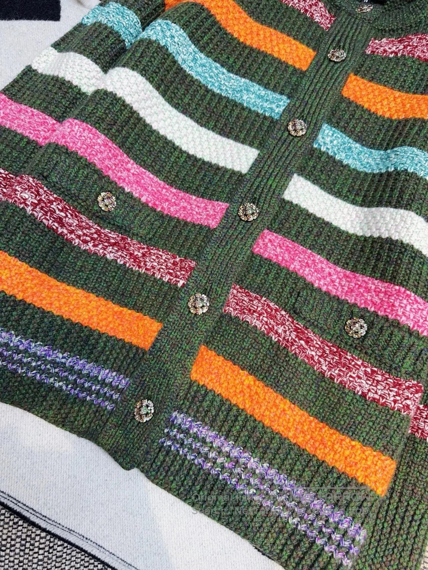 Chanel chanel 22k colorful knit cardigan coat. Size US M / EU 48-50 / 2 - 3 Thumbnail