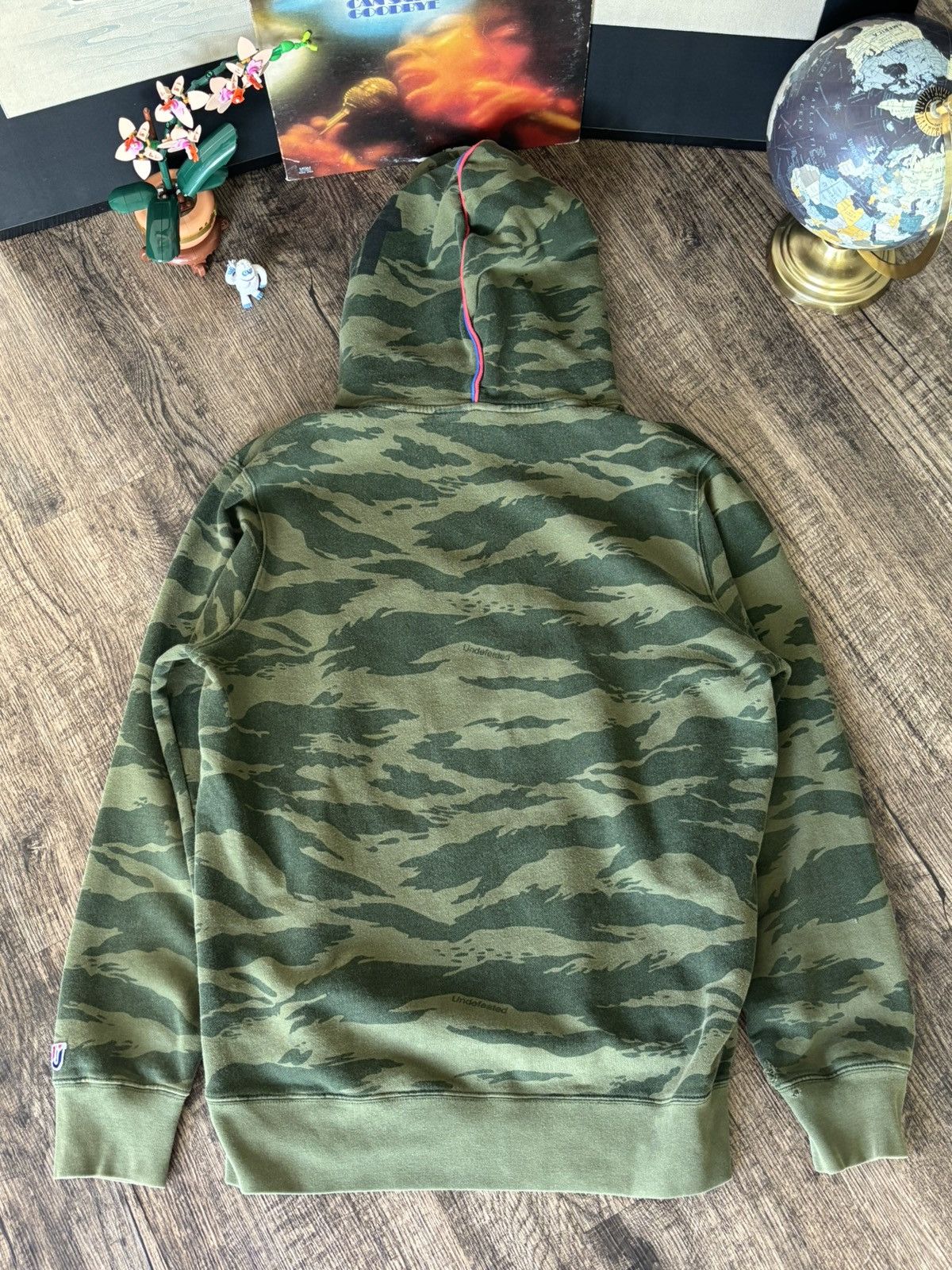 Undefeated Undefeated Camo Logo Hoodie XL Size US XL / EU 56 / 4 - 3 Thumbnail