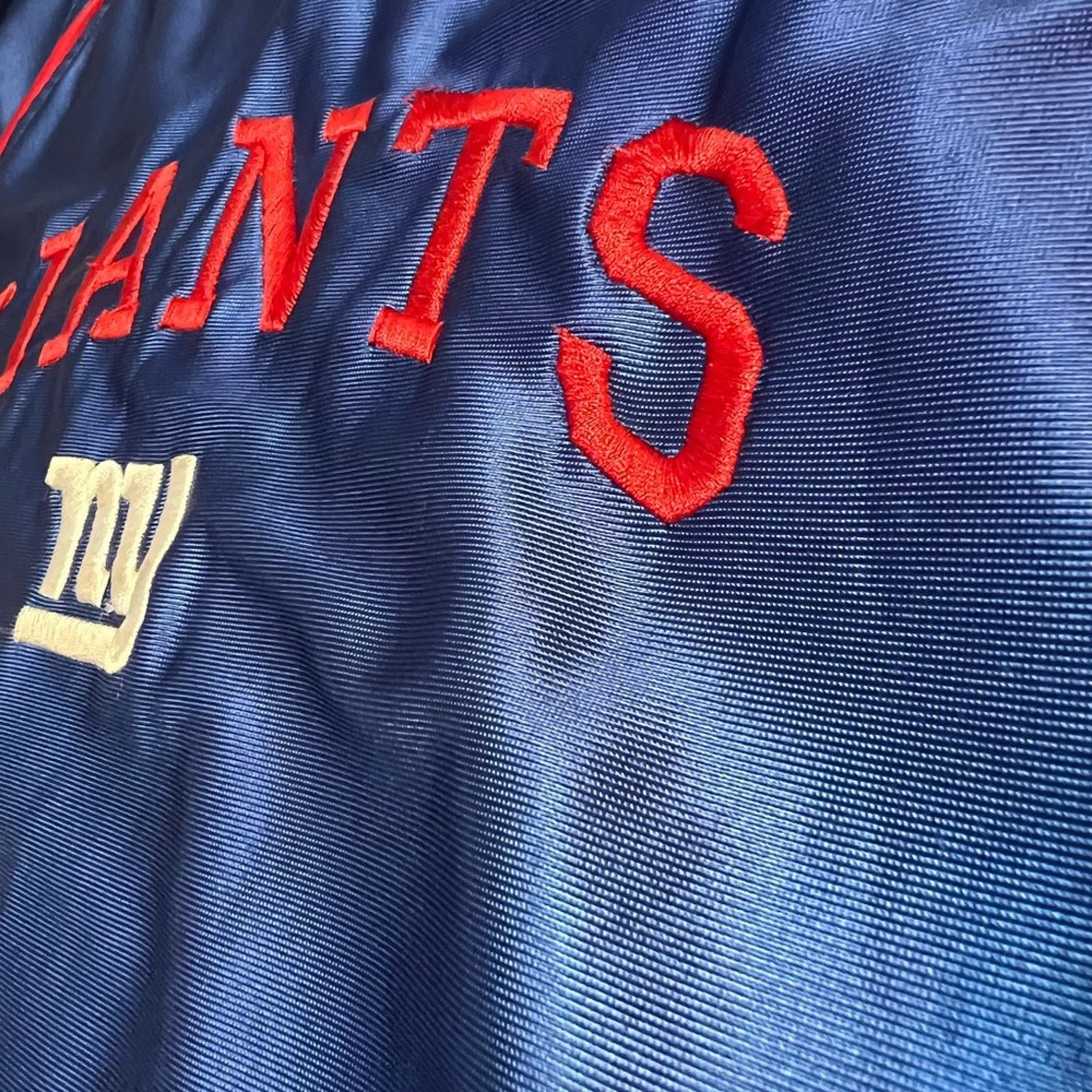 NFL MENS NEW YORK GIANTS NFL JERSEY SHORT SLEEVE SIZE XL CLEAN Size US XL / EU 56 / 4 - 3 Thumbnail