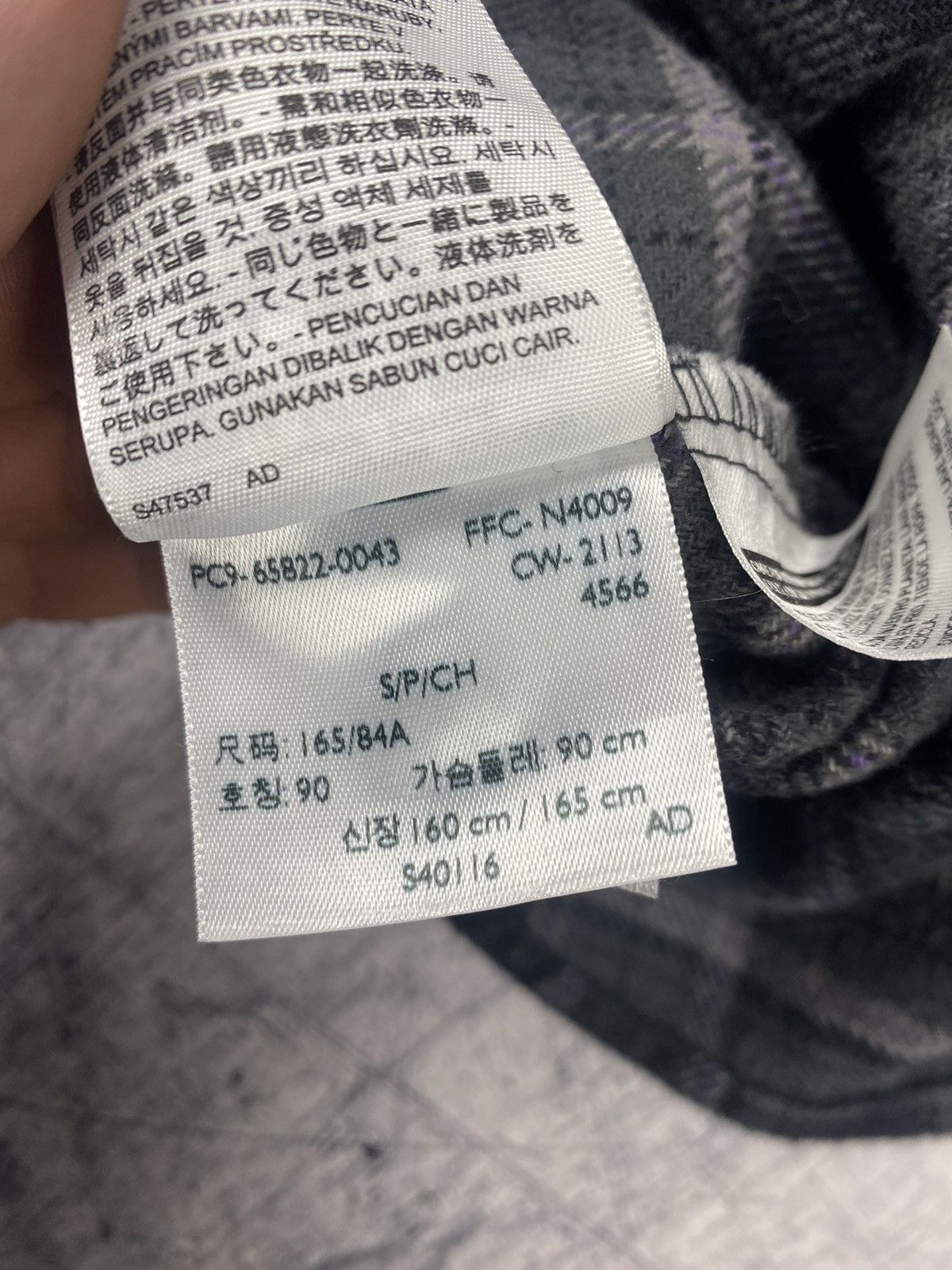 Levi's Vintage Levi’s Checkered Button Up Over-shirt Size S Size US S / EU 44-46 / 1 - 13 Thumbnail