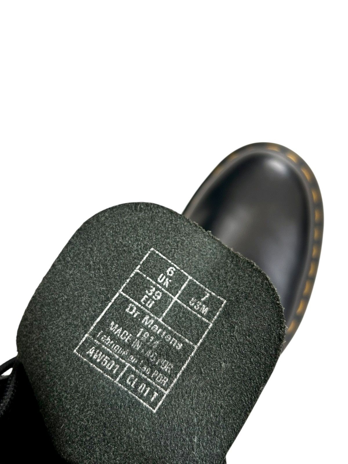 Dr. Martens Dr Martens High Leather boots 14 eye skinhead combat style Size US 6 / EU 39 - 4 Thumbnail