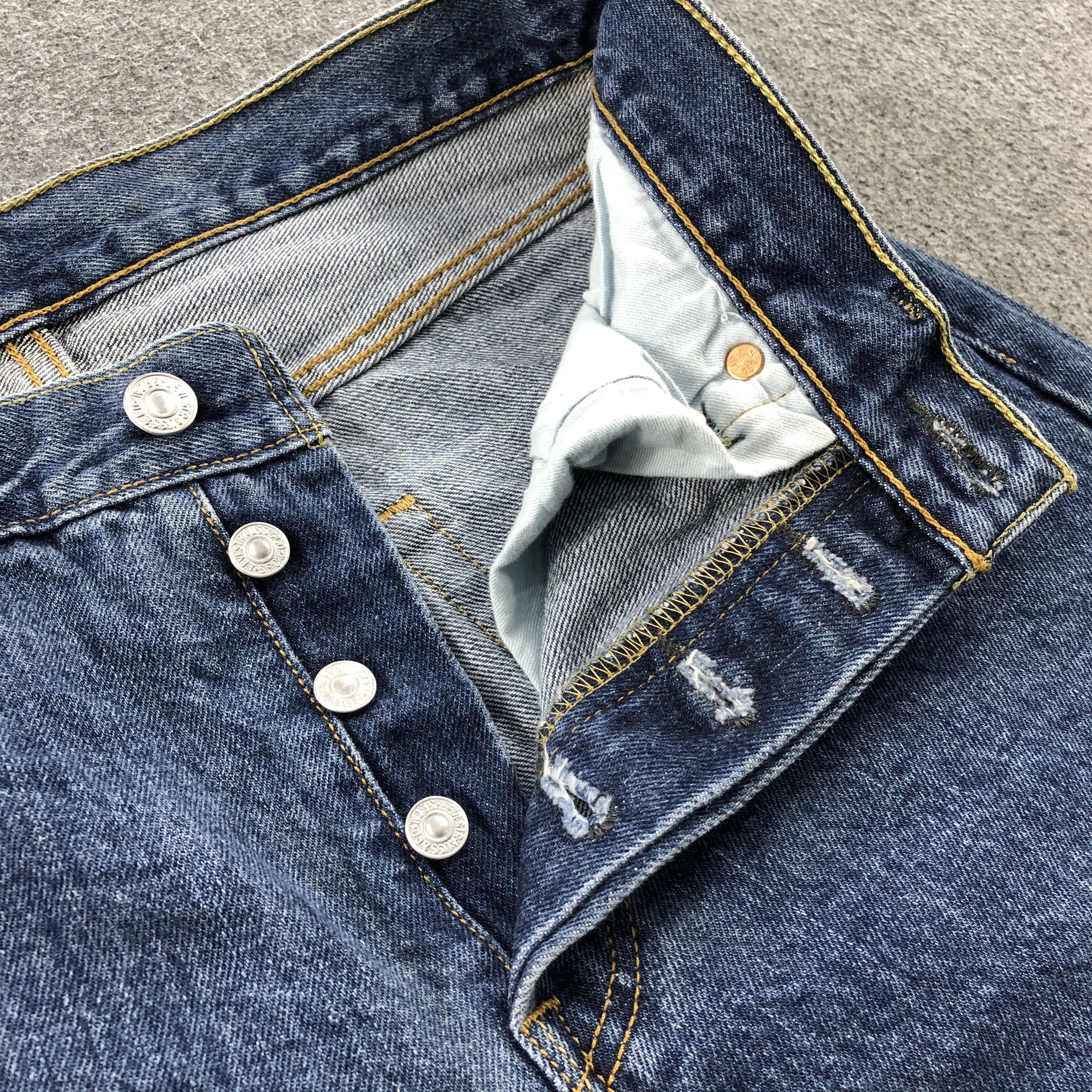 Levi's × Vintage Vintage Blue Wash Levis 501 Jeans-JM1721 Size US 30 / EU 46 - 7 Thumbnail