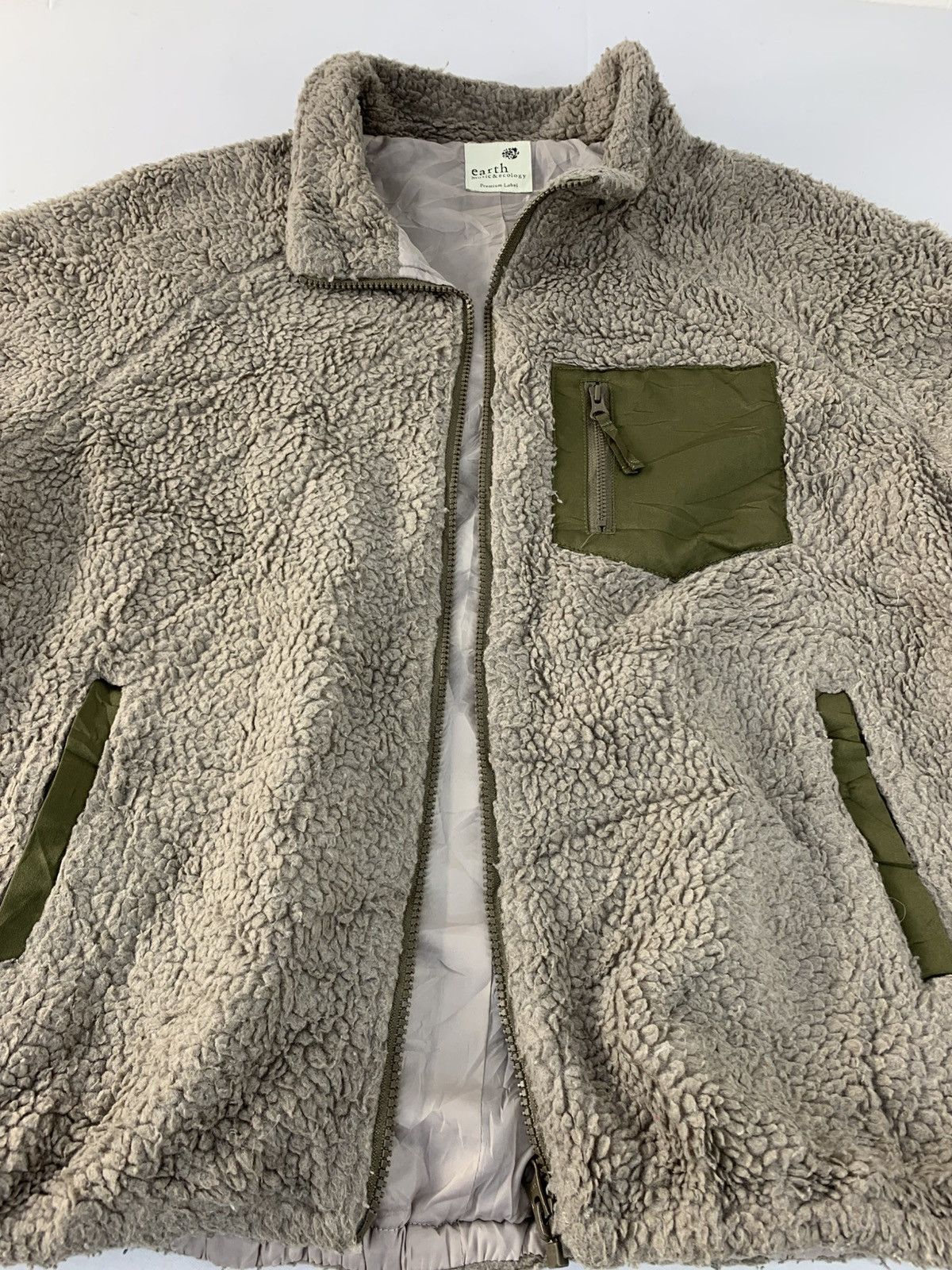 Japanese Brand Earth Music & Ecology Sherpa Deep Pile Padded Sherling Size US M / EU 48-50 / 2 - 5 Thumbnail