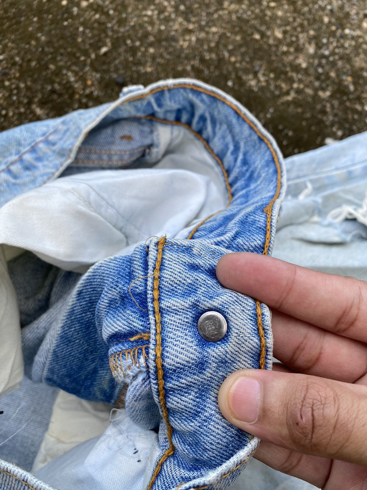 Levi's Vintage Levis 607 Orange Tab Stone Wash Distressed Denim Size US 33 - 13 Thumbnail