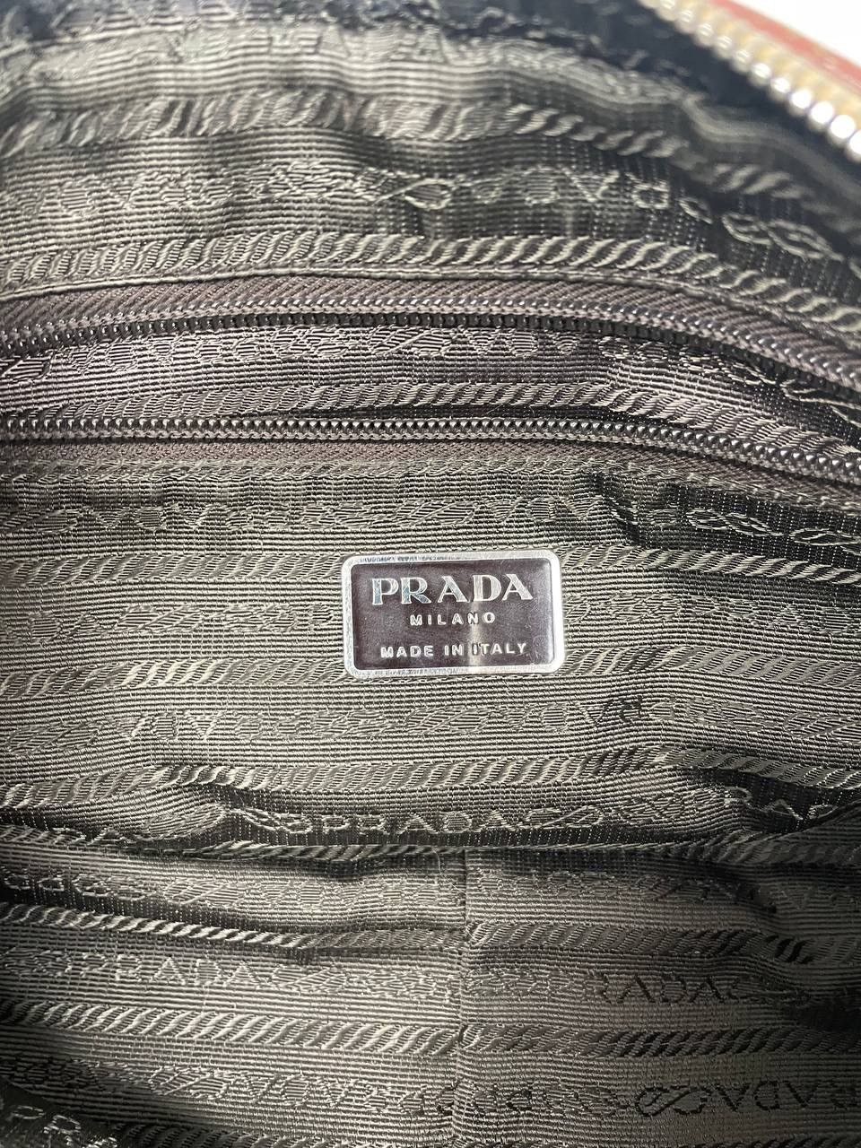Prada Vintage Prada Leather Hand Bag Shoulders Luxury Size ONE SIZE - 15 Thumbnail