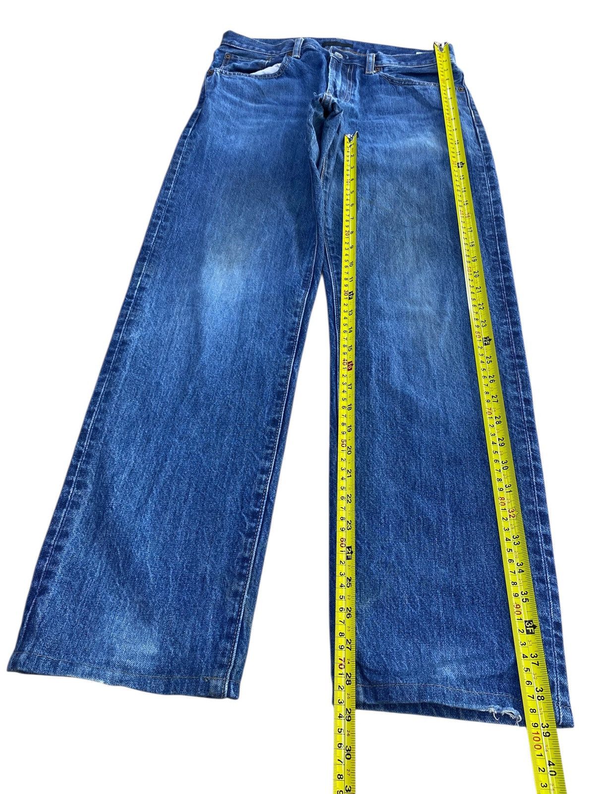 Uniqlo Uniqlo Faded Blue Light Blue Wash Style Loose Jeans Size US 30 / EU 46 - 7 Thumbnail