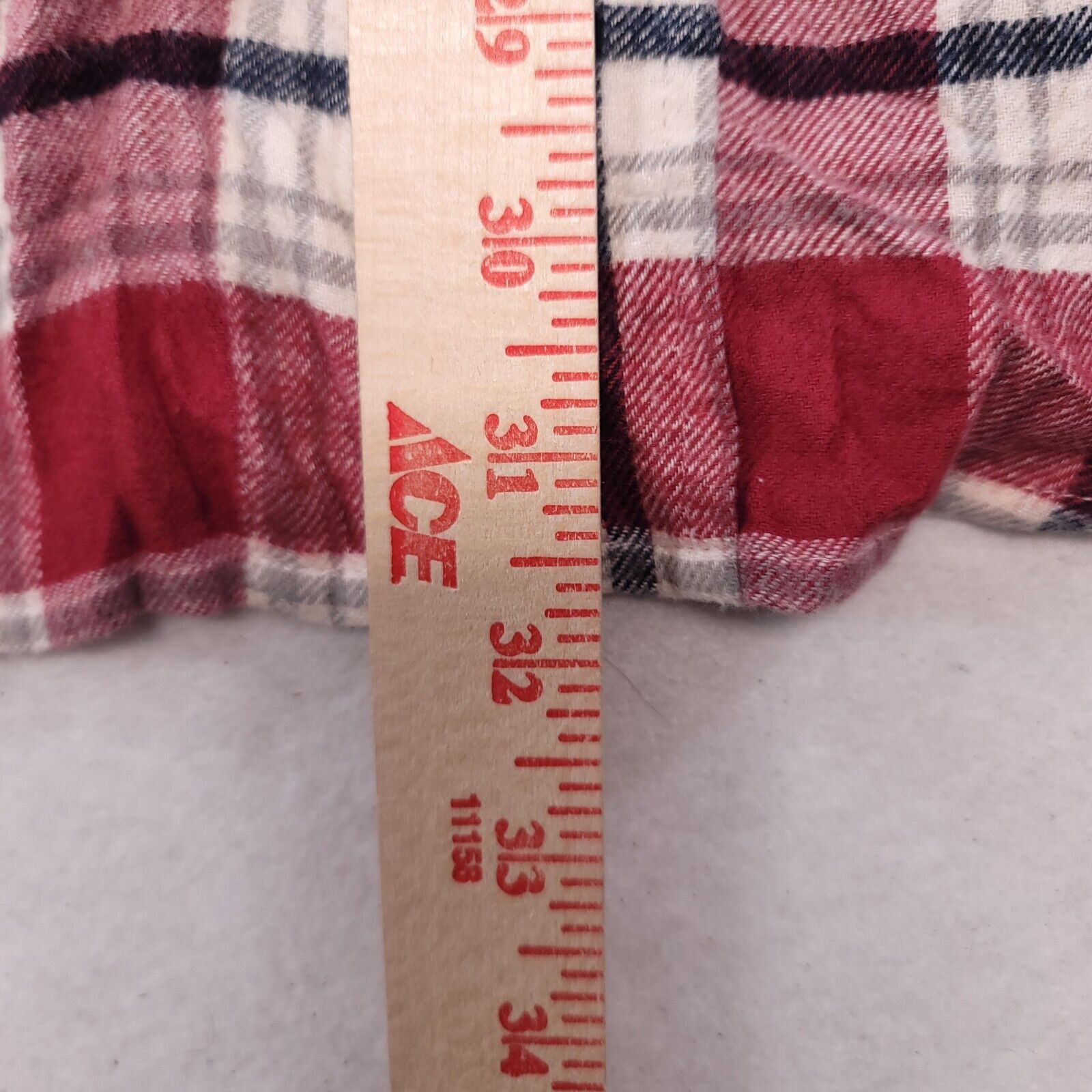Croft & Barrow Croft & Barrow Tartan Flannel Shirt Mens Size Medium M Red Size US M / EU 48-50 / 2 - 7 Thumbnail