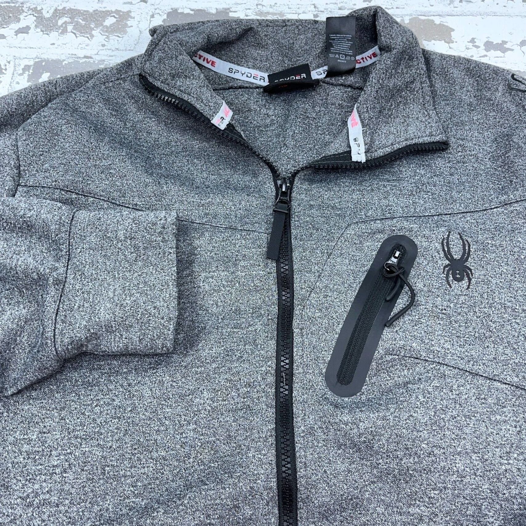 Spyder Spyder Jacket Men Large Gray Black Active Performance Hiking Outdoors Adult Jacket Size US L / EU 52-54 / 3 - 3 Thumbnail