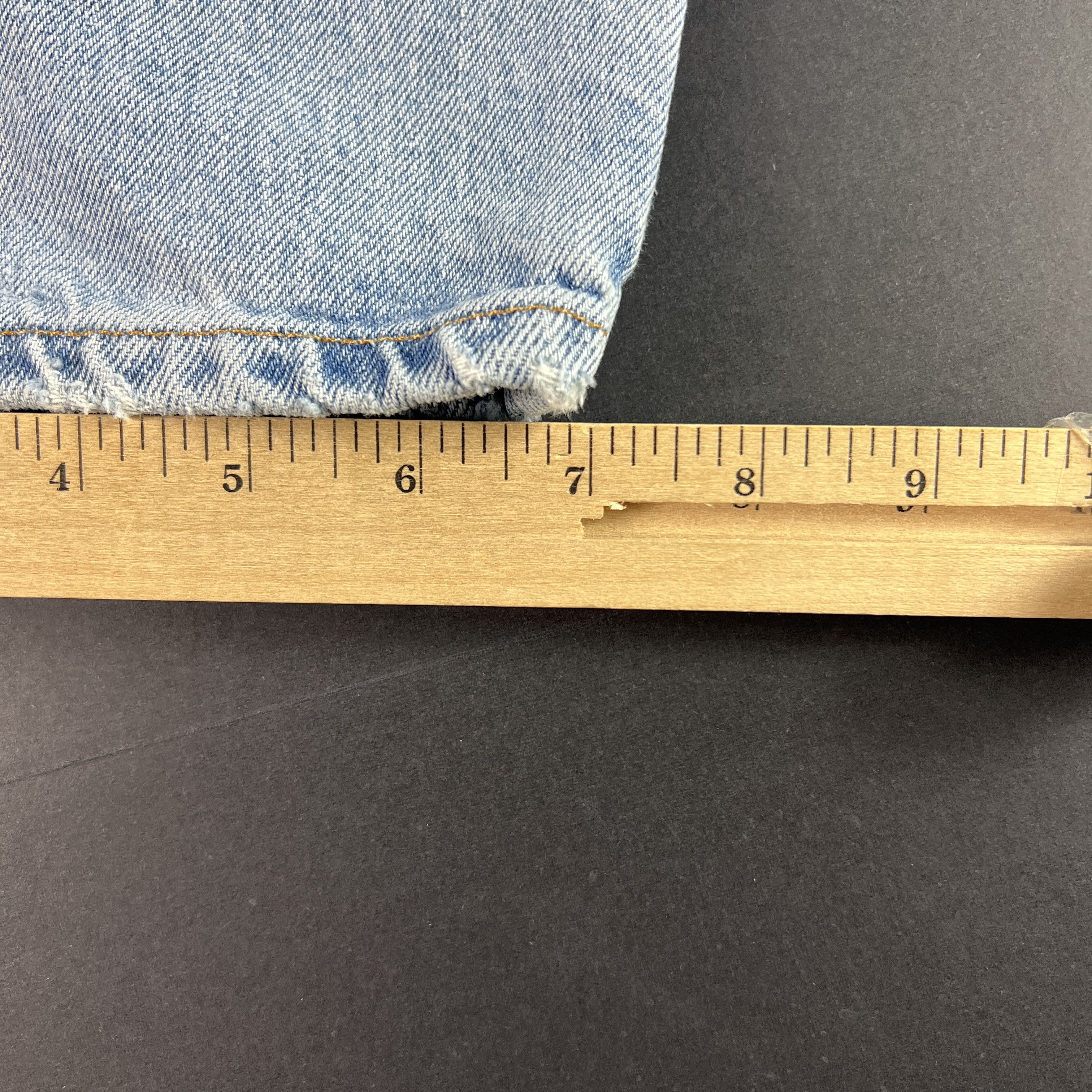 Levi's Y2K Levi's Jeans 560 Loose Tapered Blue Faded Cotton Denim Size US 35 - 18 Thumbnail