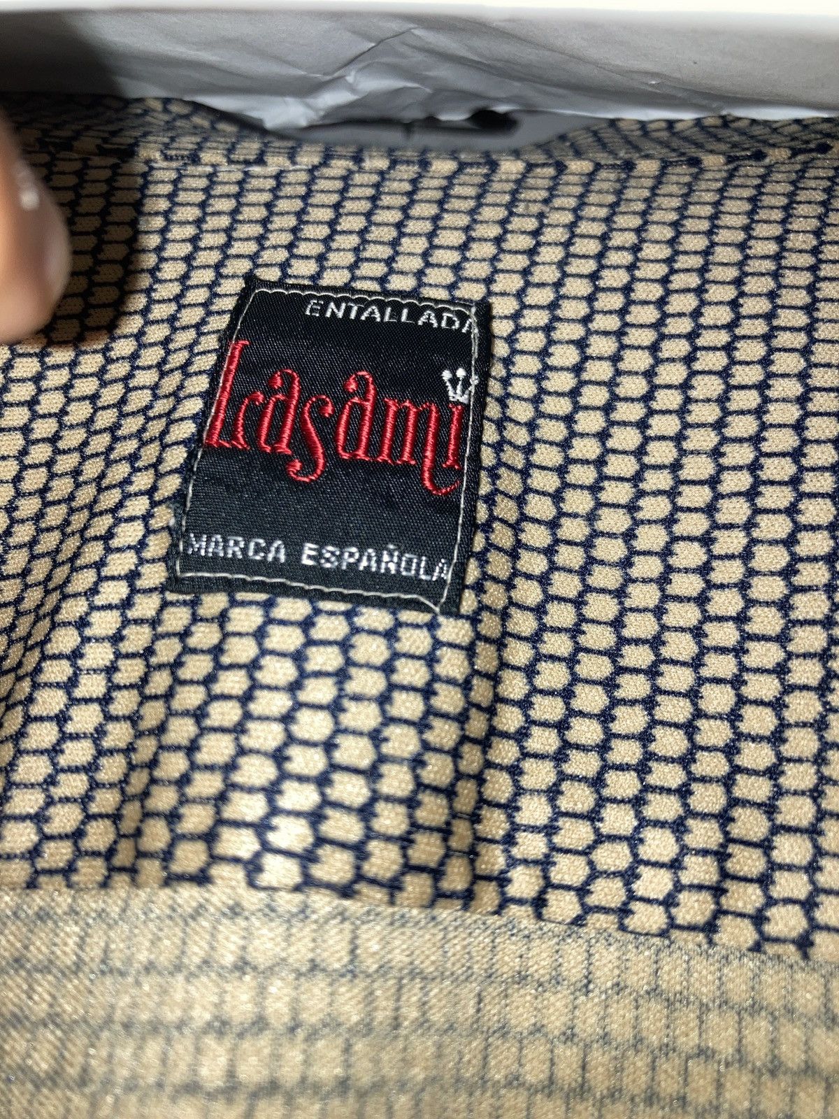 Vintage Isasami button up Size US M / EU 48-50 / 2 - 3 Thumbnail
