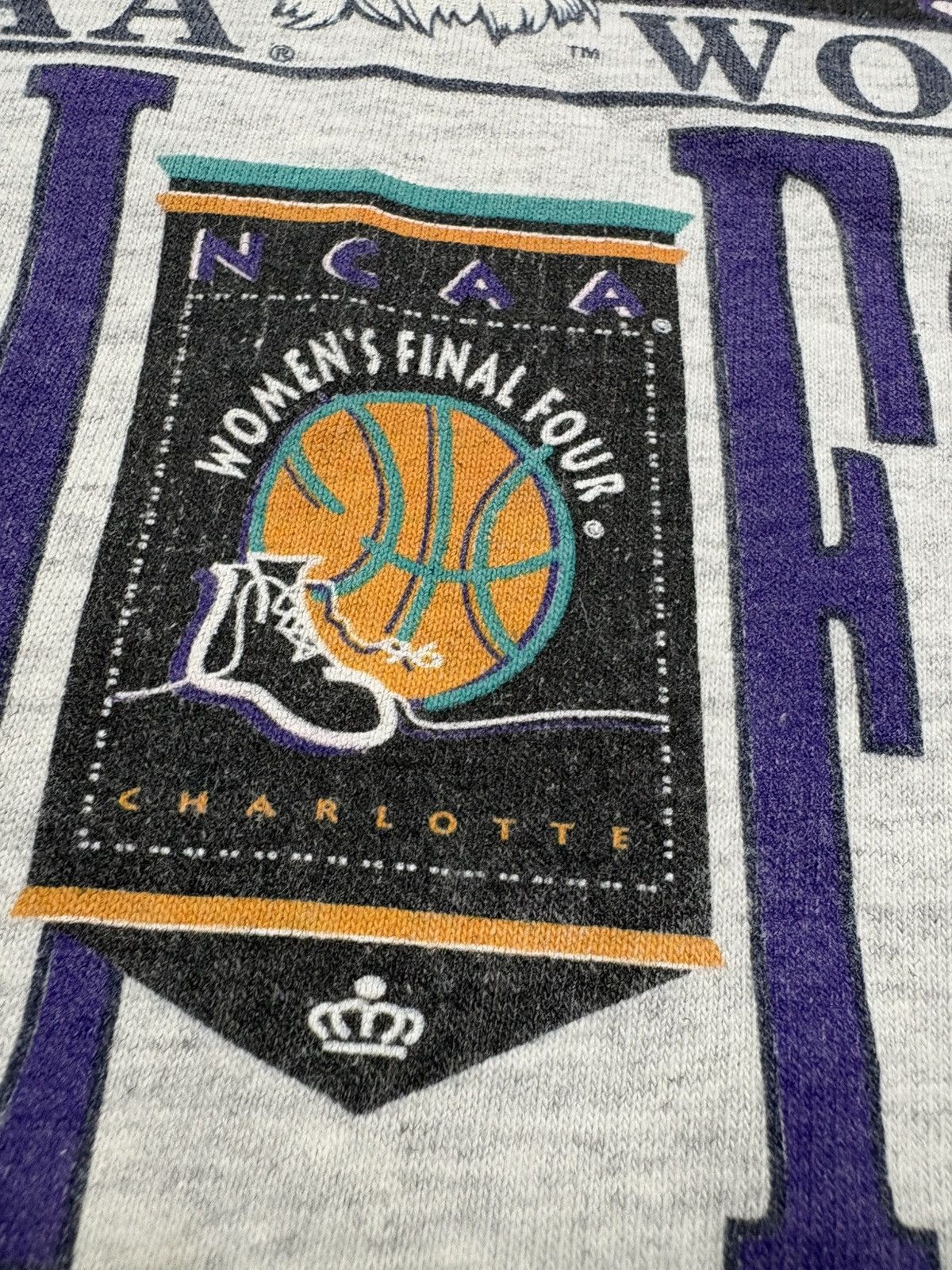 NCAA Vintage 1996 UConn Huskies NCAA Women’s Final Four T-Shirt L Size US L / EU 52-54 / 3 - 11 Thumbnail