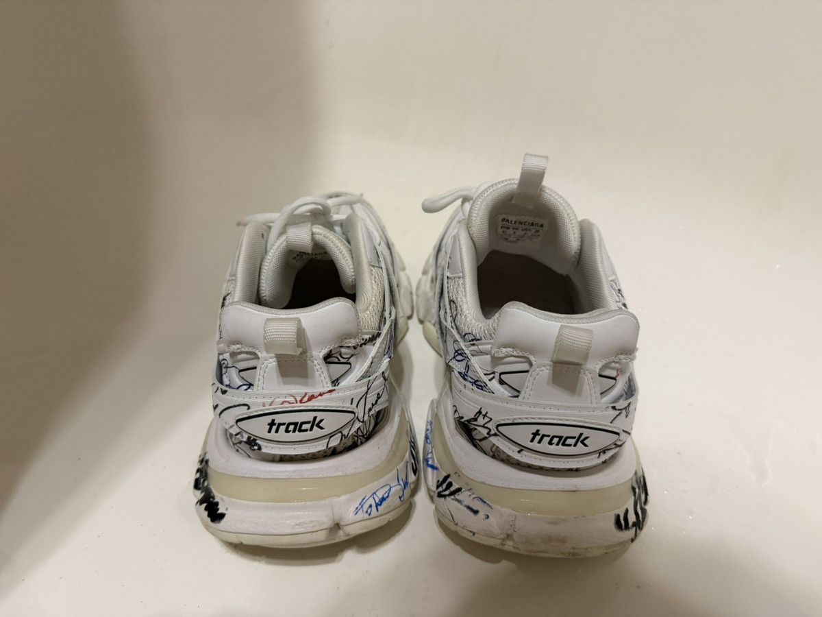 Balenciaga Balenciaga track graffiti white EXTREMELY RARE Size US 9 / EU 42 - 4 Thumbnail