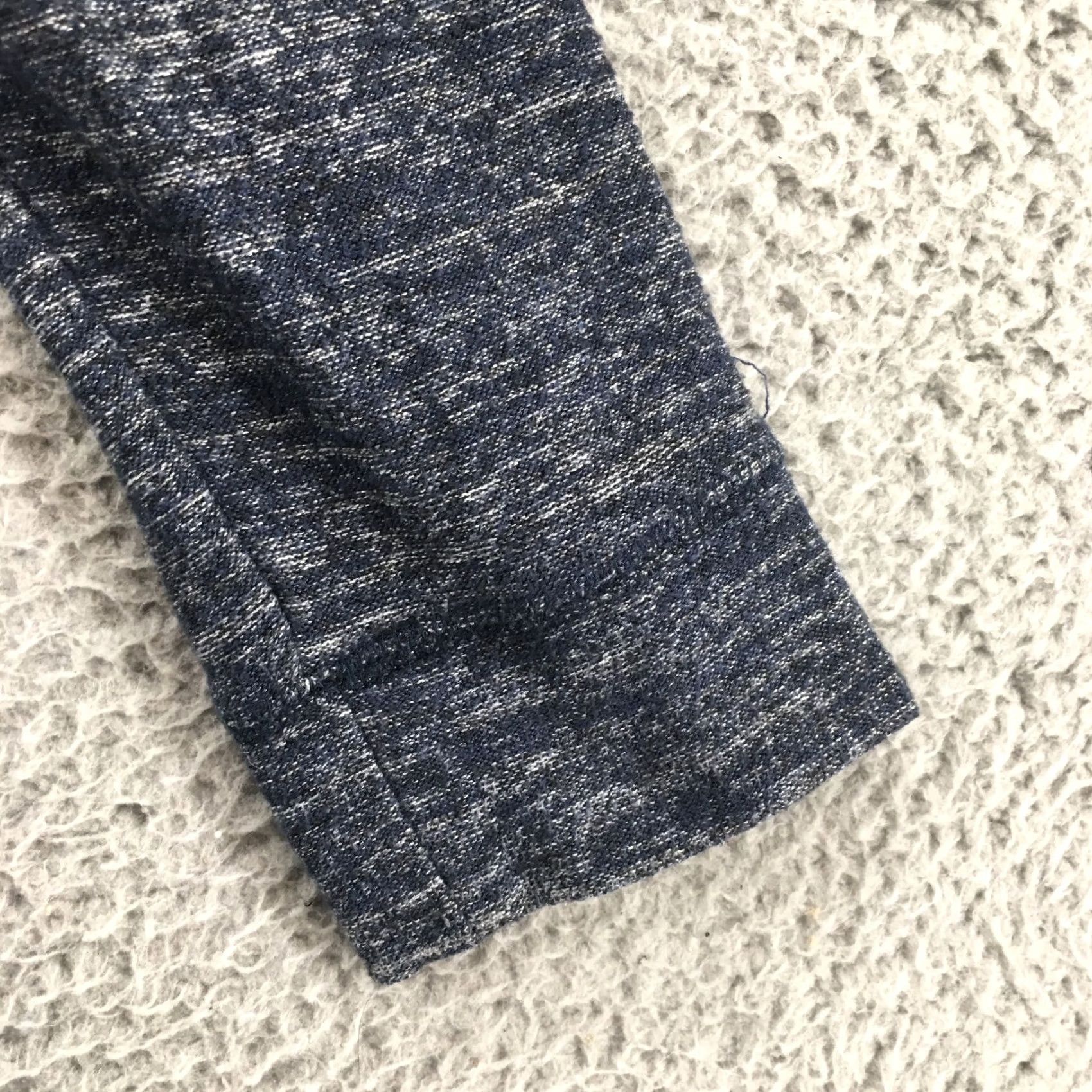 Banana Republic Banana Republic Knitted Tee Top Womens S Blue Raglan Sleeve Round Neck pocket Shirt Size S / US 4 / IT 40 - 7 Thumbnail