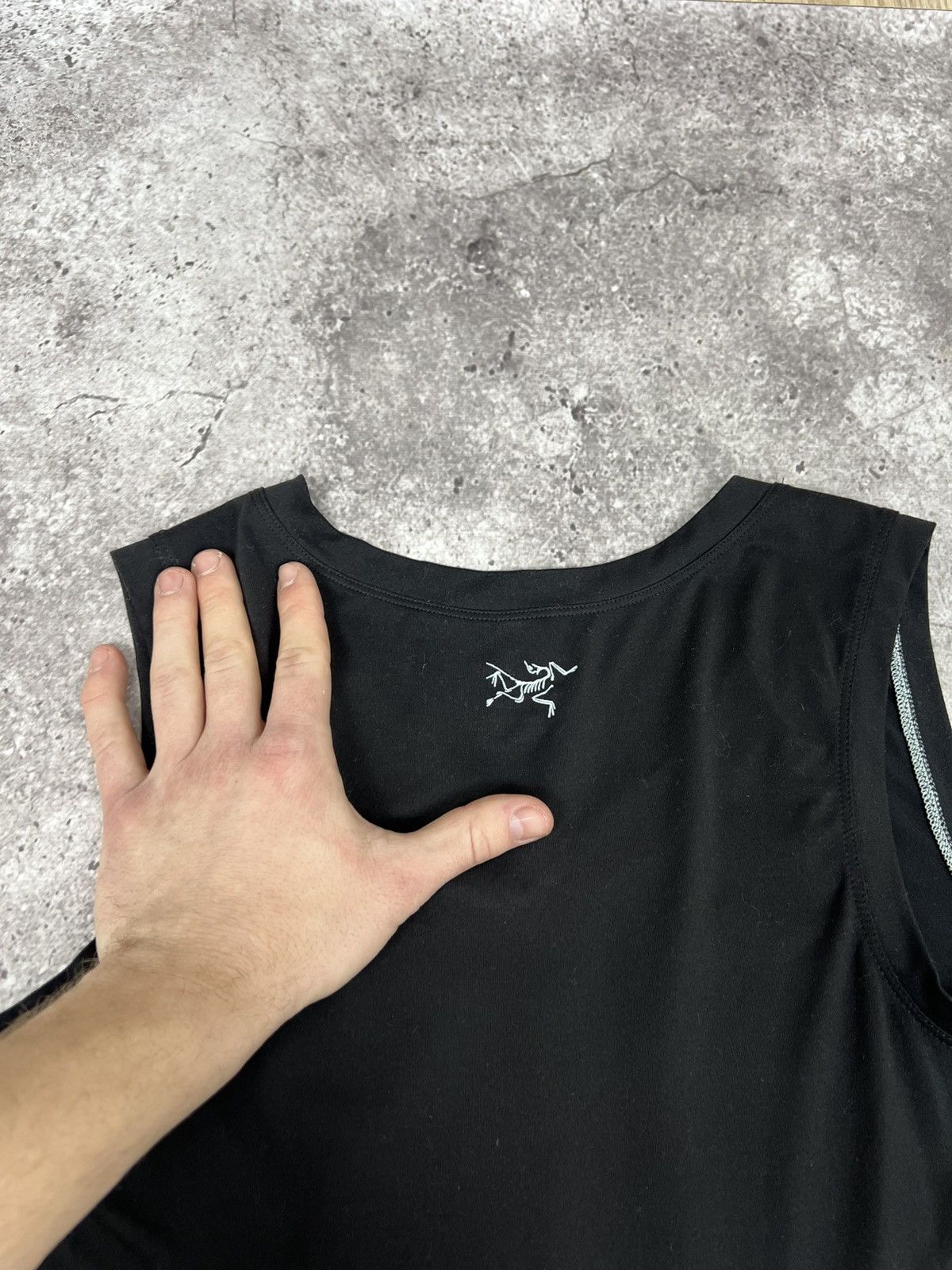 Arc'teryx Arc'teryx Women's Sleeveless Dress Size M / US 6-8 / IT 42-44 - 5 Thumbnail