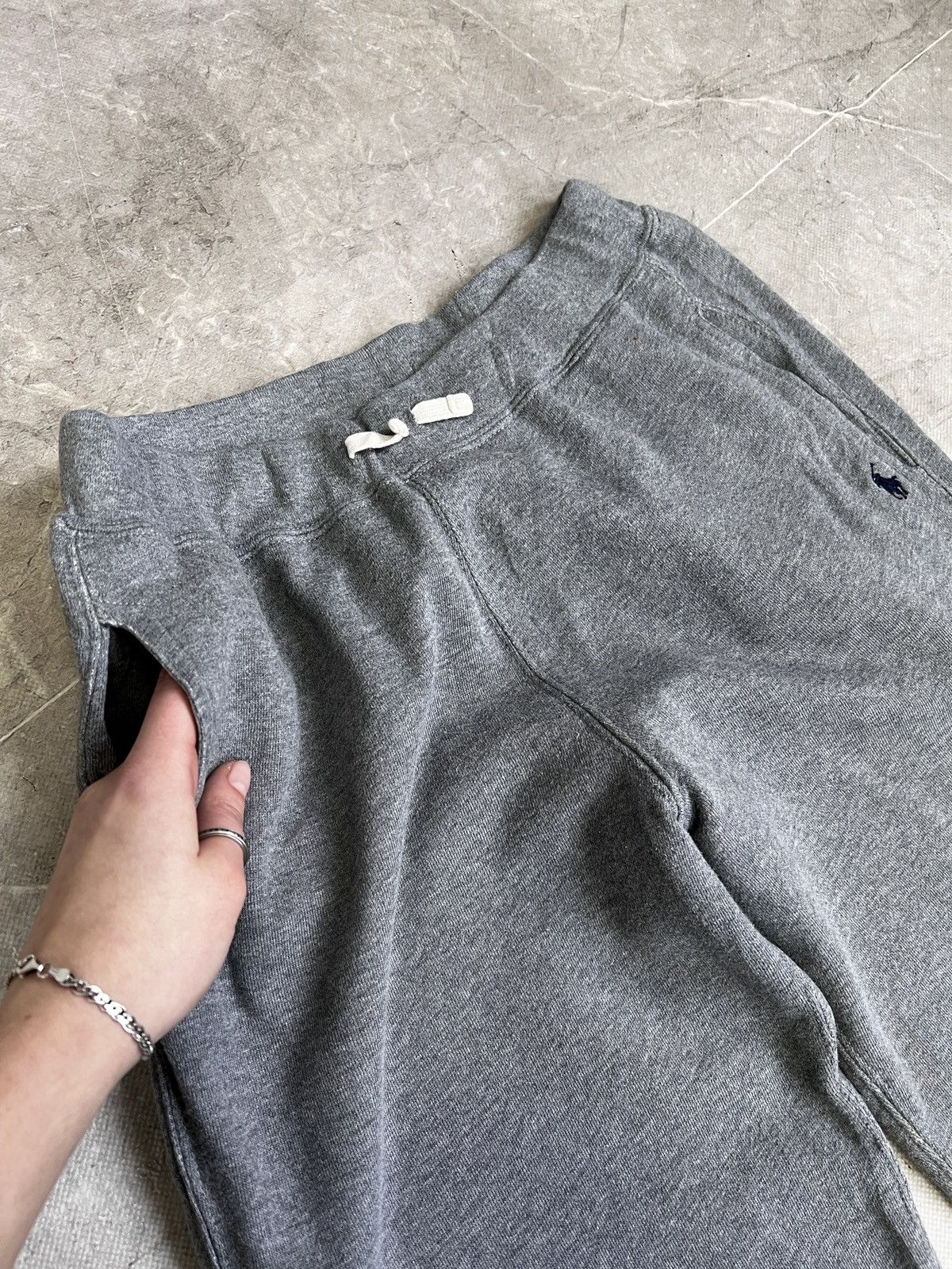 Polo Ralph Lauren Polo RL Ralph Lauren Grey mini pony Sweatpants Sportwear Size US 30 / EU 46 - 5 Thumbnail