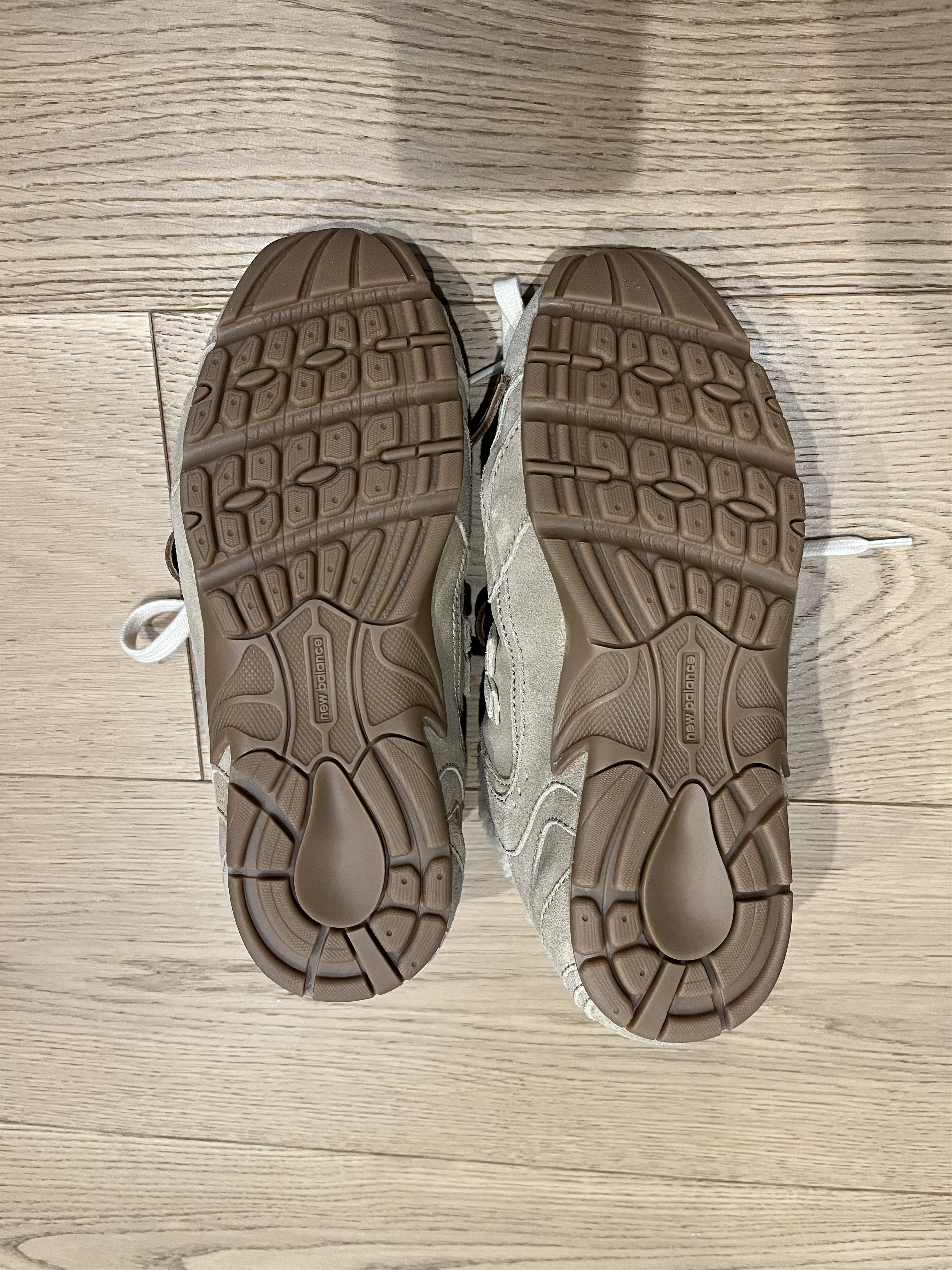 Miu Miu × New Balance New Balance 530 SL Miu Miu Ecru Shearling (Women's) Size US 7 / IT 37 - 8 Thumbnail