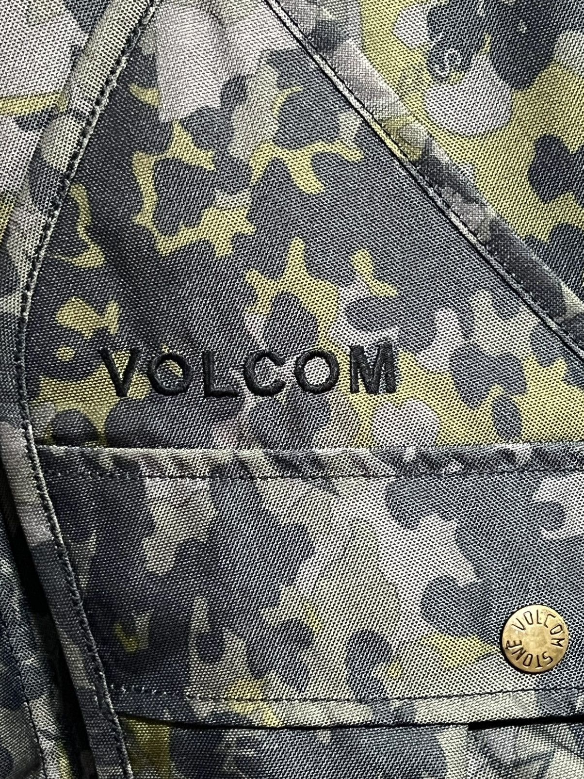 Volcom Vintage Volcom Camouflage Tactical Jacket Size US M / EU 48-50 / 2 - 14 Thumbnail