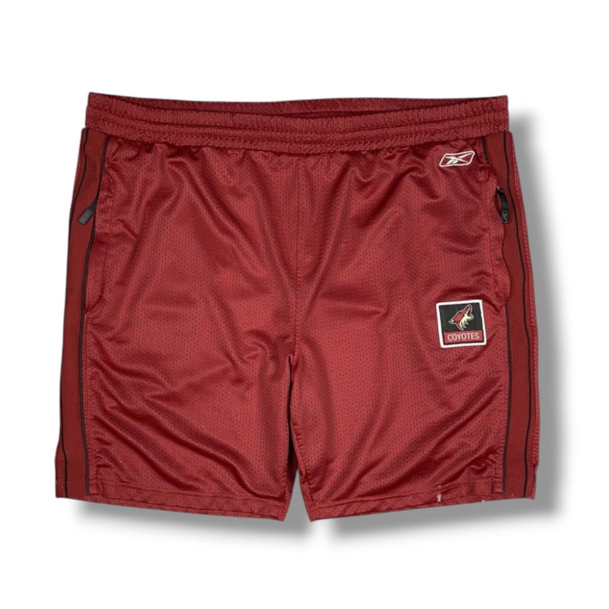 NFL × Reebok Vintage 00s Reebok Coyotes NFL Shorts Size US 35 - 1 Thumbnail