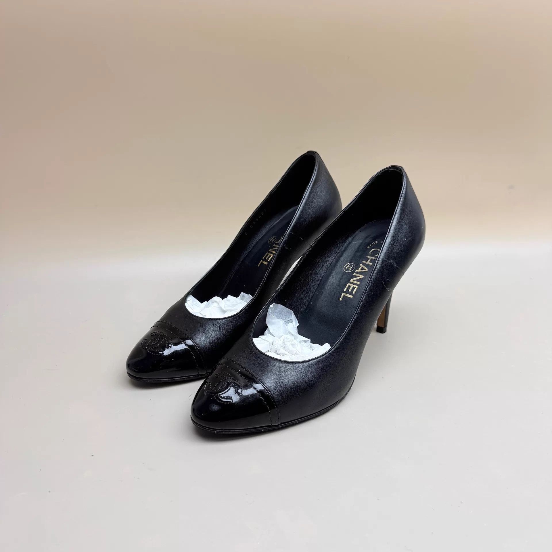 Chanel CHANEL Black Double C Embroidered Heels 37 (99 New) Size US 6.5 / IT 36.5 - 1 Thumbnail