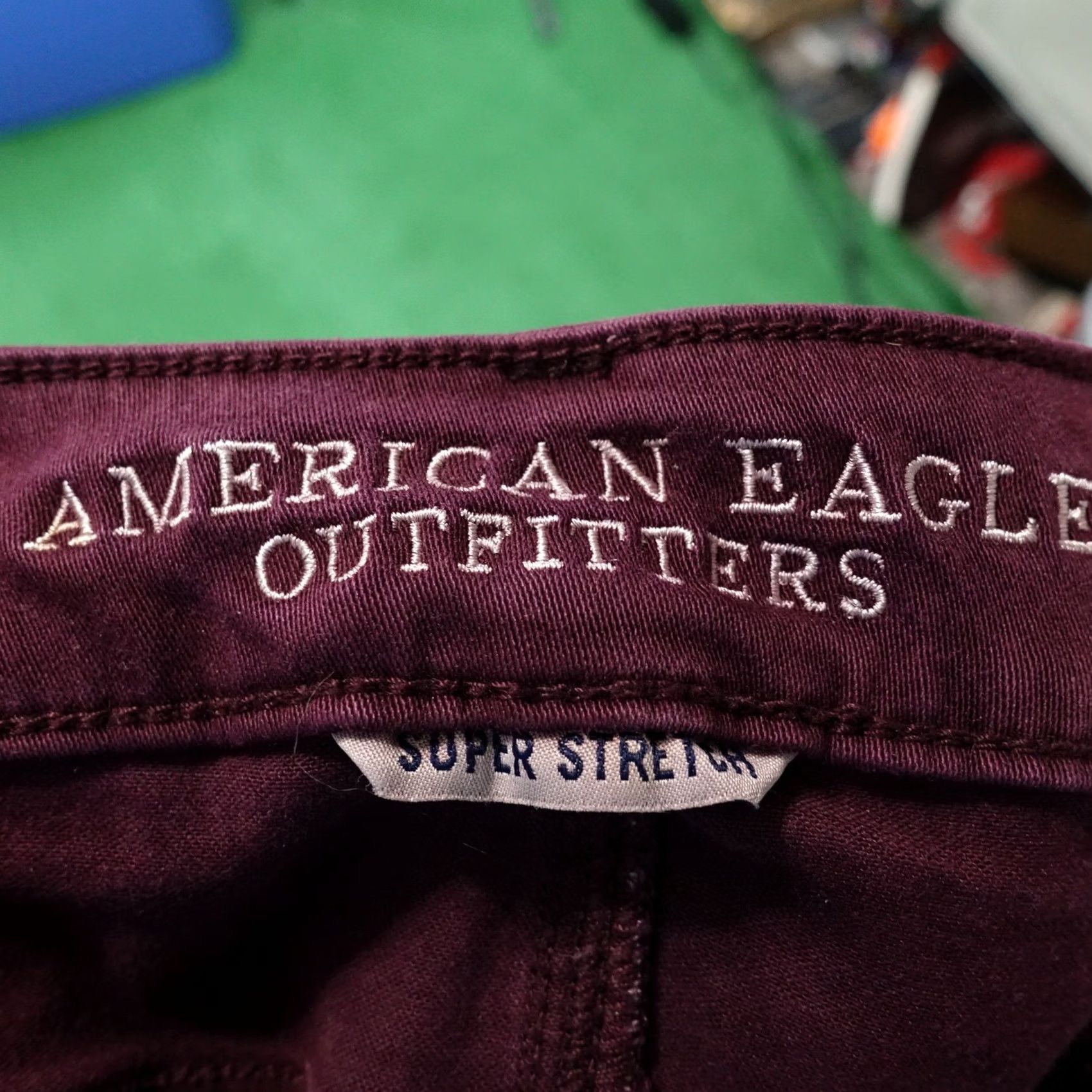 American Eagle Outfitters AMERICAN EAGLE SUPER STRETCH HI-RISE SHORTIE CUT OFF BERRY DENIM SHORTS 4 Women Shorts Berry 4 Summer 3.5 Inseam XS-XL? Size 27" / US 4 / IT 40 - 5 Thumbnail