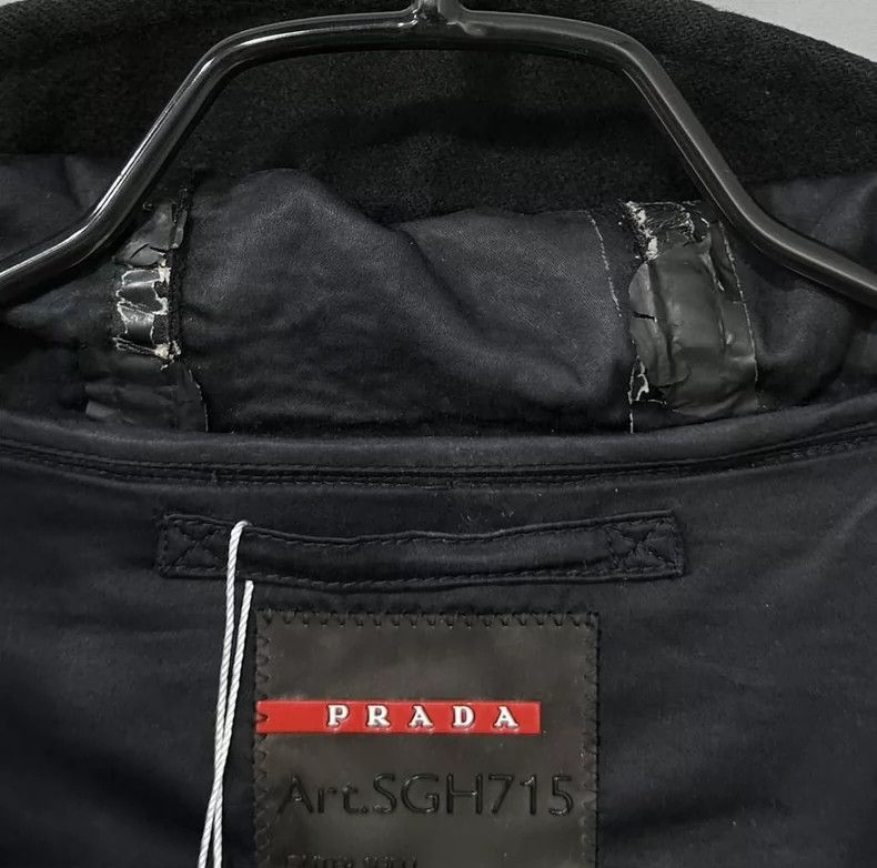 Prada Prada Black coat 2502-Nextarrow Size US M / EU 48-50 / 2 - 4 Thumbnail