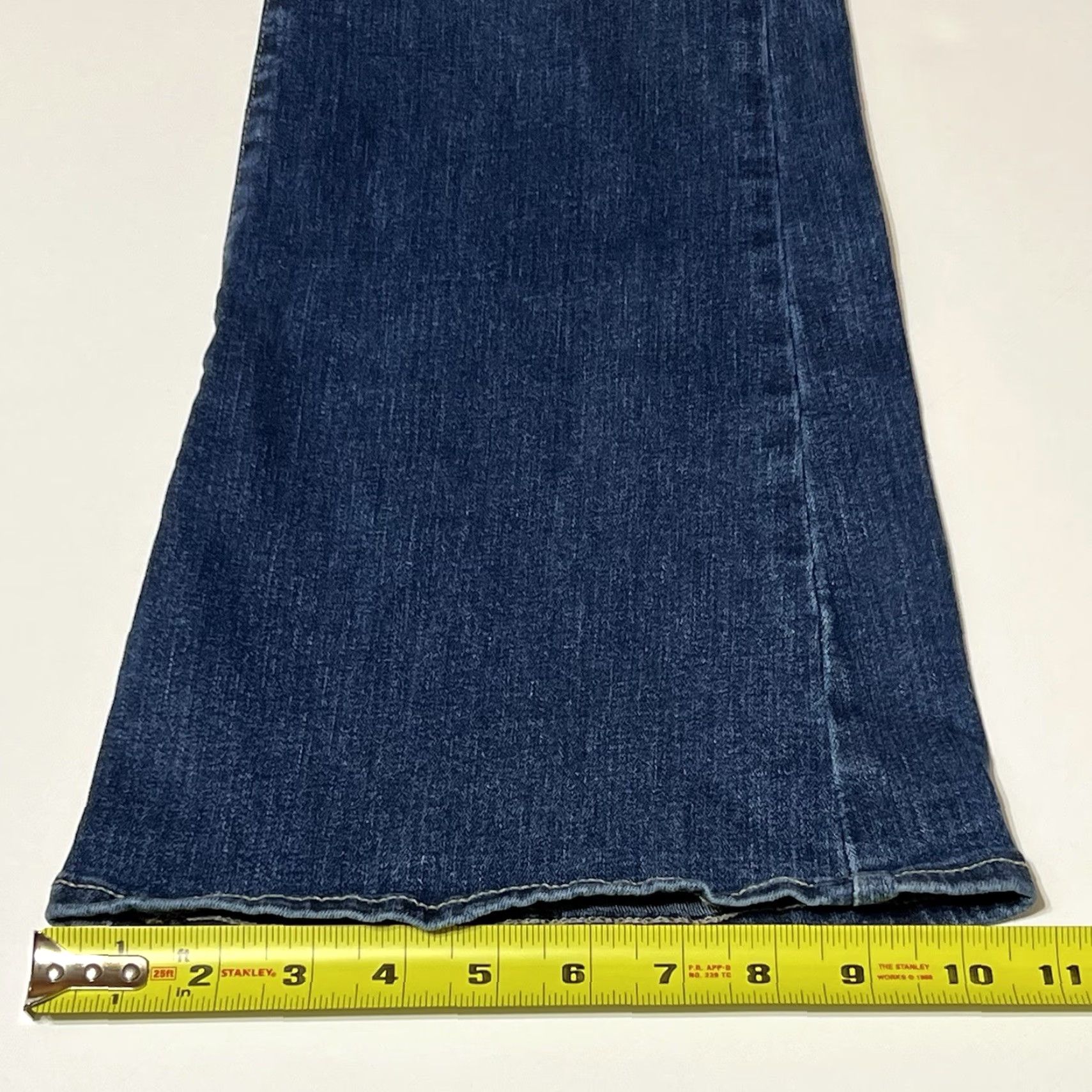 Lucky Brand Lucky Brand High Rise Flare Stevie Stretch Jeans Women 10/30 30x31 Blue Regular Inseam 31 Dark Wash 5-Pocket Denim Stretch Vintage: No Size 32" / US 10 / IT 46 - 7 Thumbnail