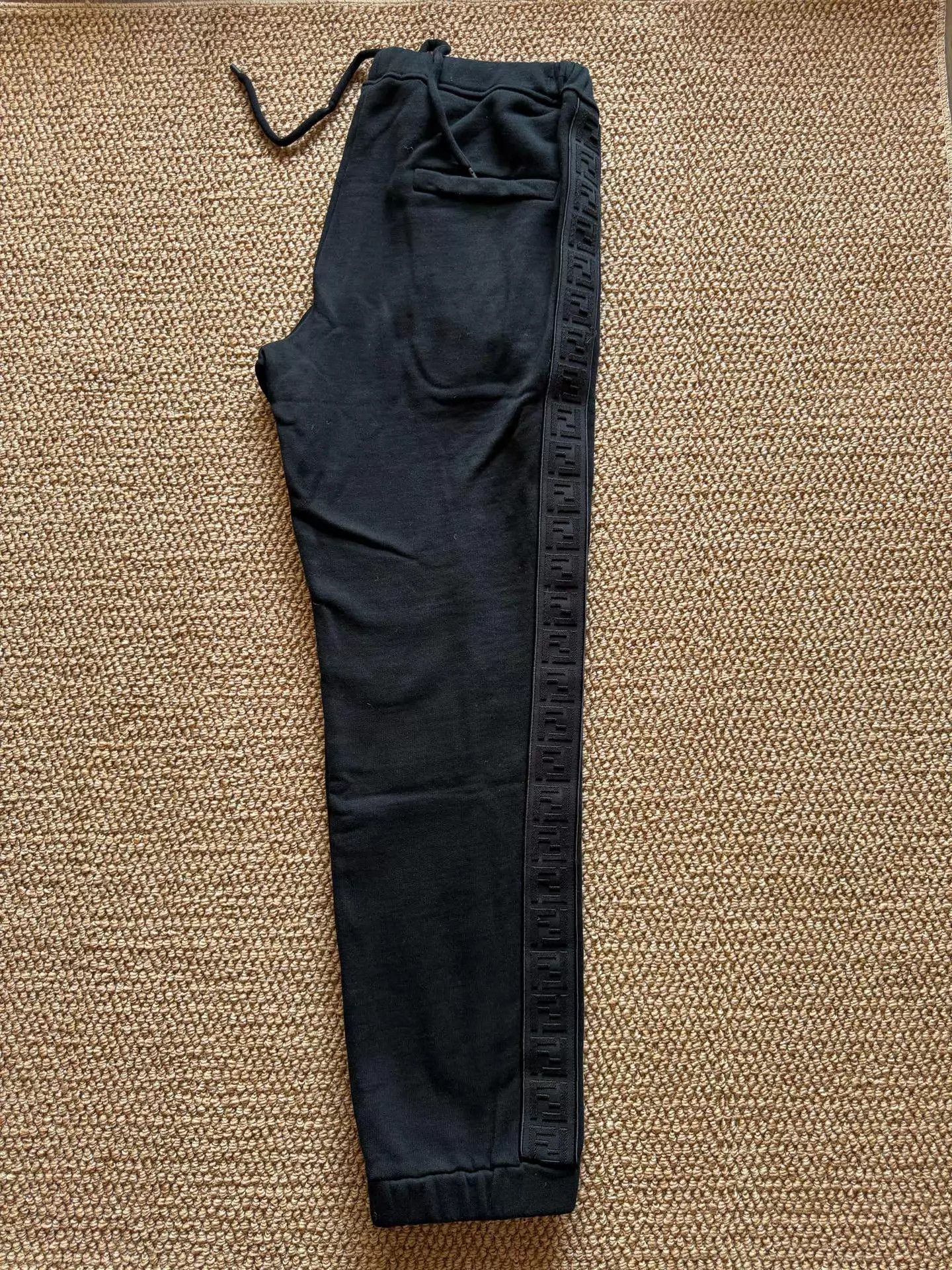 Fendi FENDI Black FF Logo Cashmere Lined Sweatpants Size 50 Unused Size US 34 / EU 50 - 5 Thumbnail