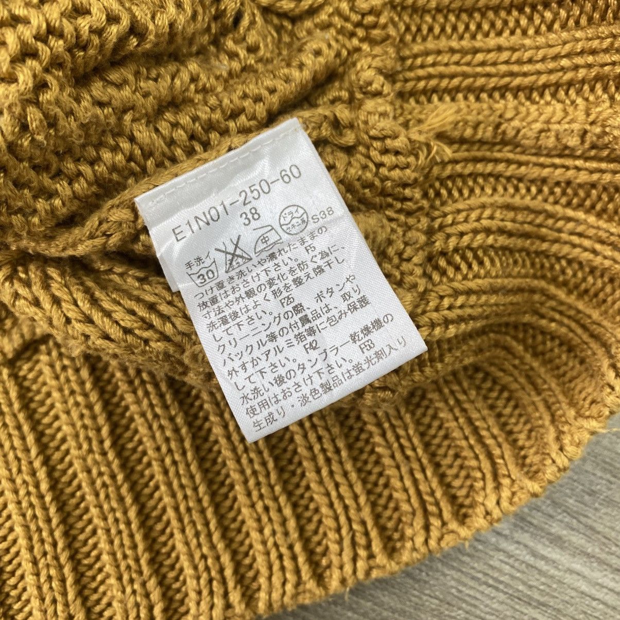 Burberry Vintage Burberry London Blue Label Crop Cable Knit Cardigan Size US S / EU 44-46 / 1 - 9 Thumbnail