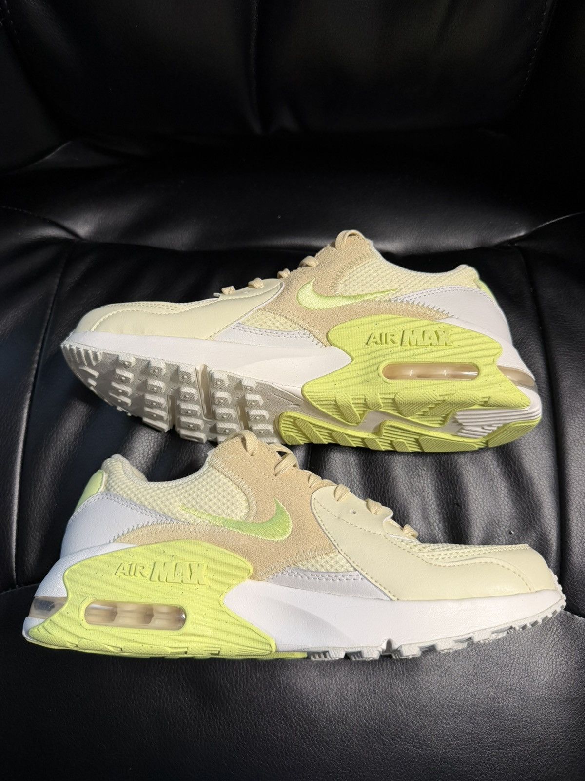 Nike Nike Air Max Excee Alabaster Light Lemon Twist 8.5W/7M Size US 8.5 / IT 38.5 - 3 Thumbnail