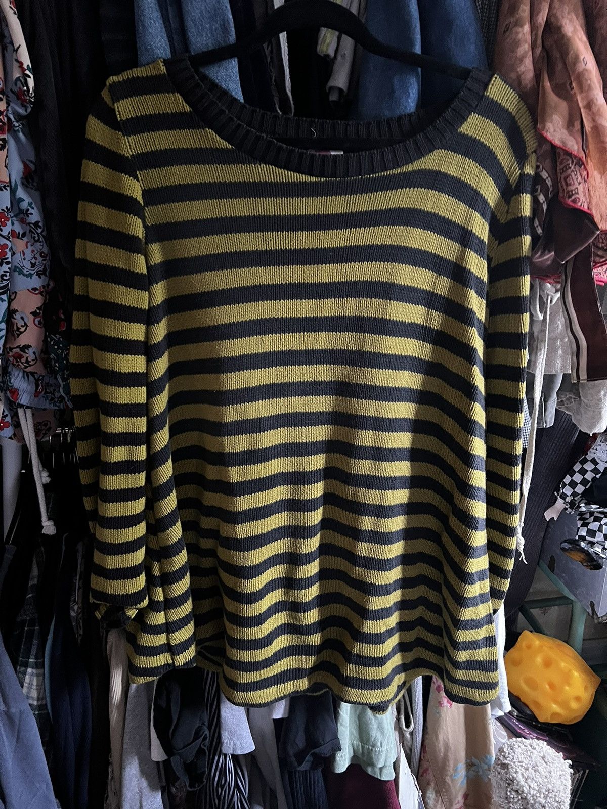 Betsey Johnson × Vintage BETSEY JOHNSON 1980s PUNK LABEL SWEATER Size ONE SIZE - 3 Thumbnail