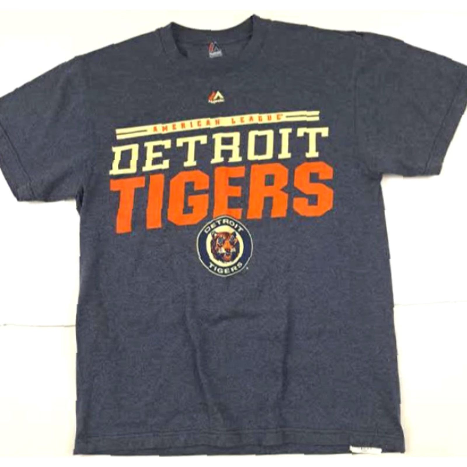 Vintage VINTAGE Detroit Tigers Baseball History T-Shirt Majestic M Gray Sports Baseball Mens Size US M / EU 48-50 / 2 - 3 Thumbnail