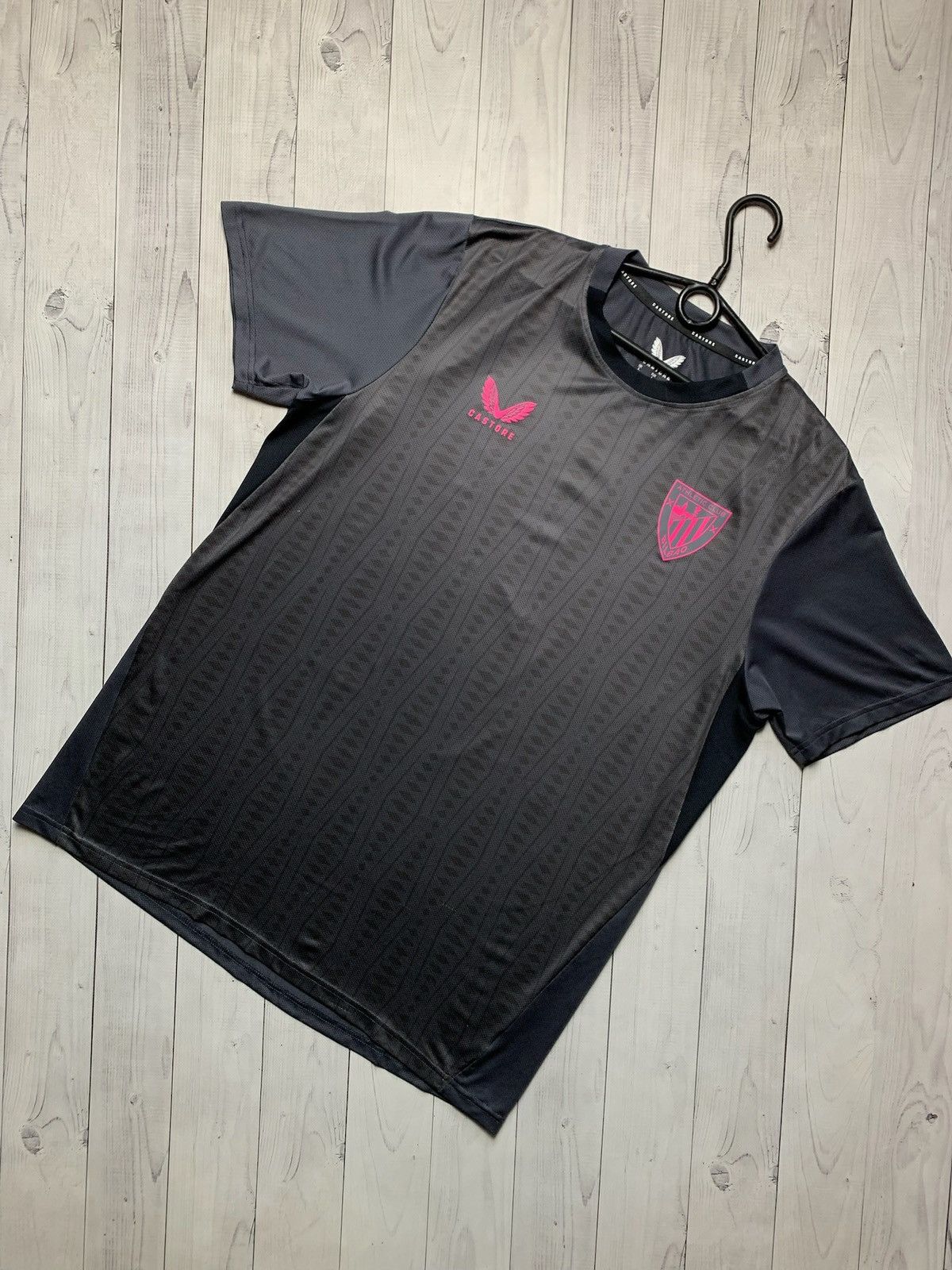 Castore Athletic Bilbao soccer jersey training rare grey Castore L Size US L / EU 52-54 / 3 - 1 Thumbnail