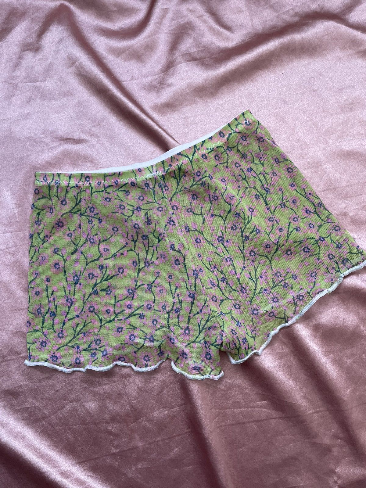 Vintage y2k short Size 25" / US 0 / IT 36 - 1 Thumbnail