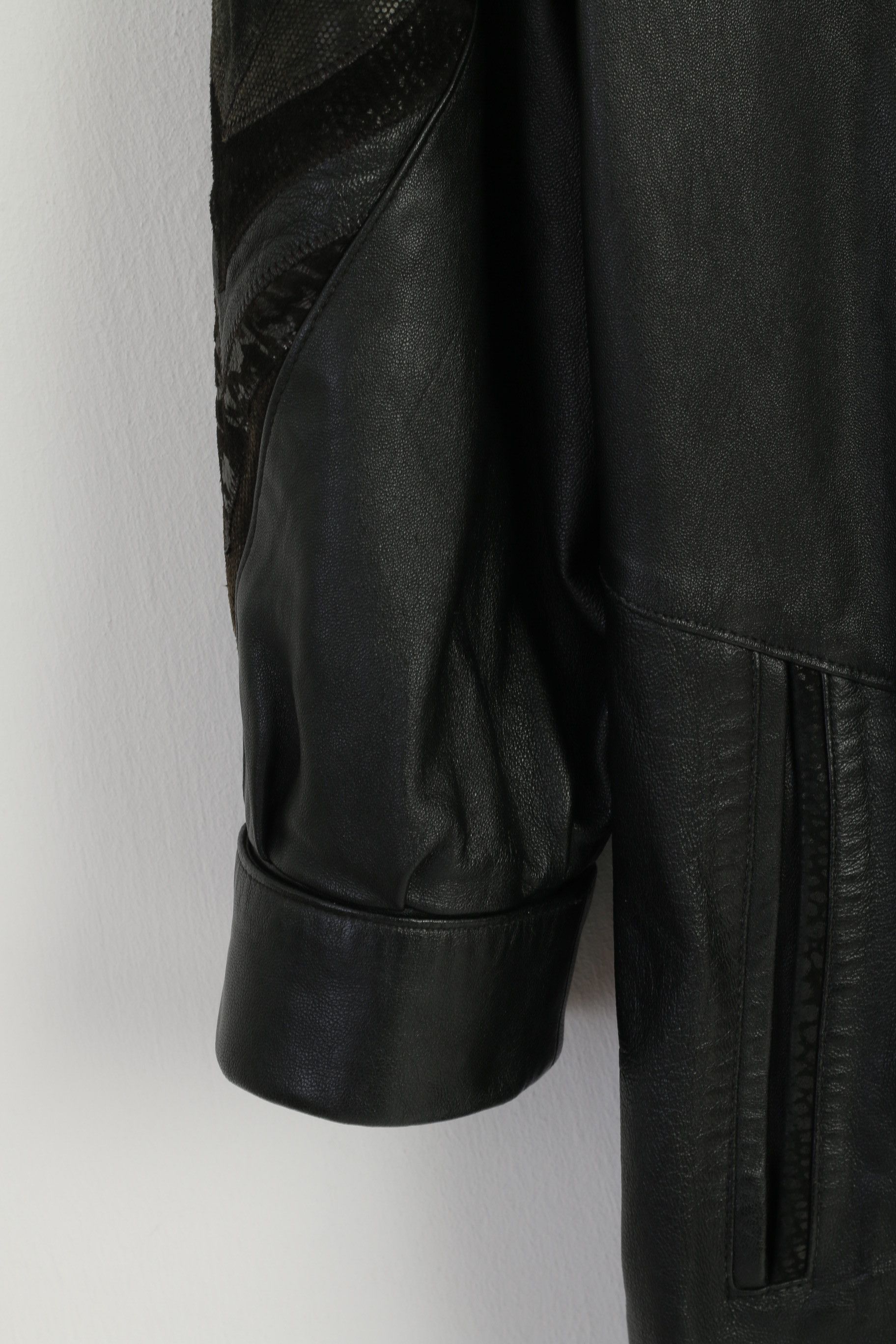 Vintage Emilia Romana Women M Jacket Black Leather 8828 Size M / US 6-8 / IT 42-44 - 4 Thumbnail
