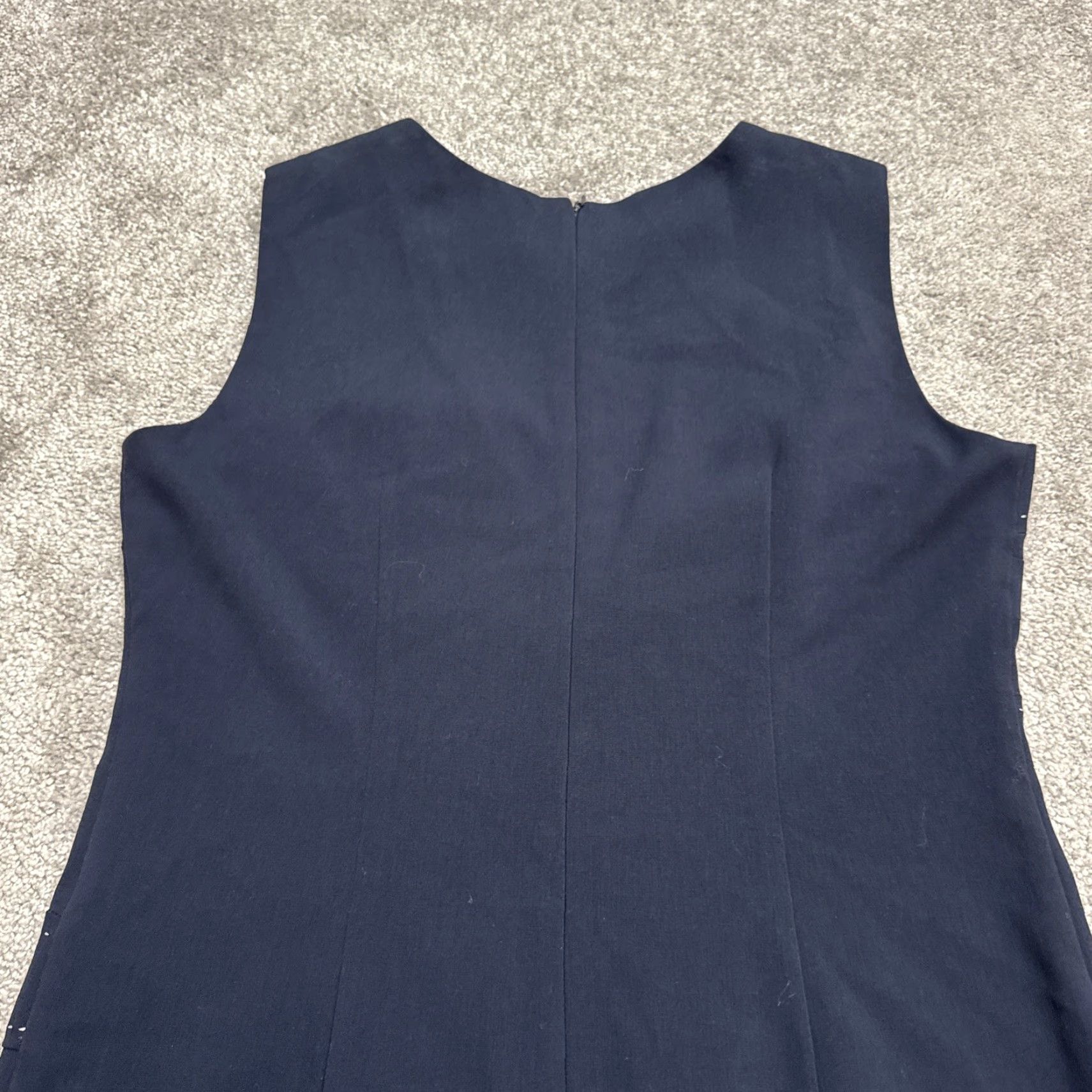 Vintage Tahari Dress Womens 10 Navy Blue Pearl Sleeveless Sheath Classic Workwear Career Size L / US 10 / IT 46 - 4 Thumbnail