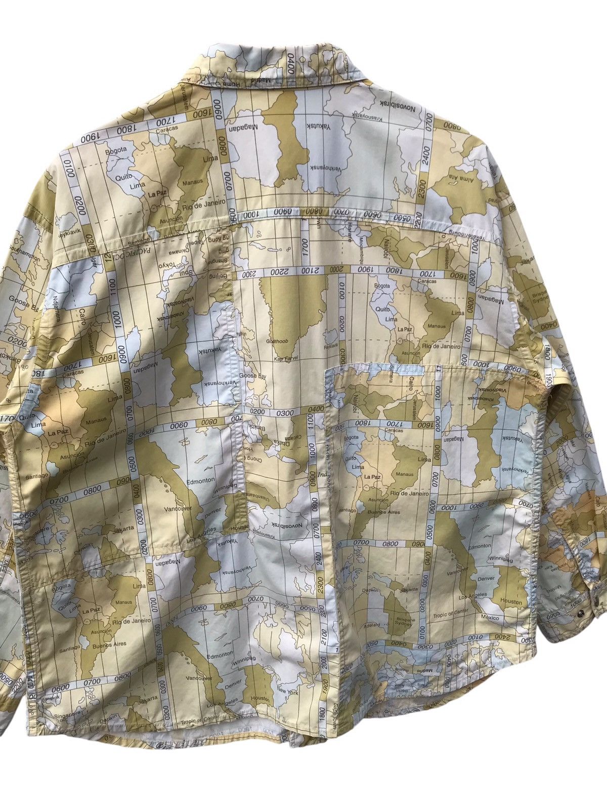 Hai Sporting Gear Rare Hai Sporting Gear World Map Overprinted Button Shirt Size US XL / EU 56 / 4 - 12 Thumbnail
